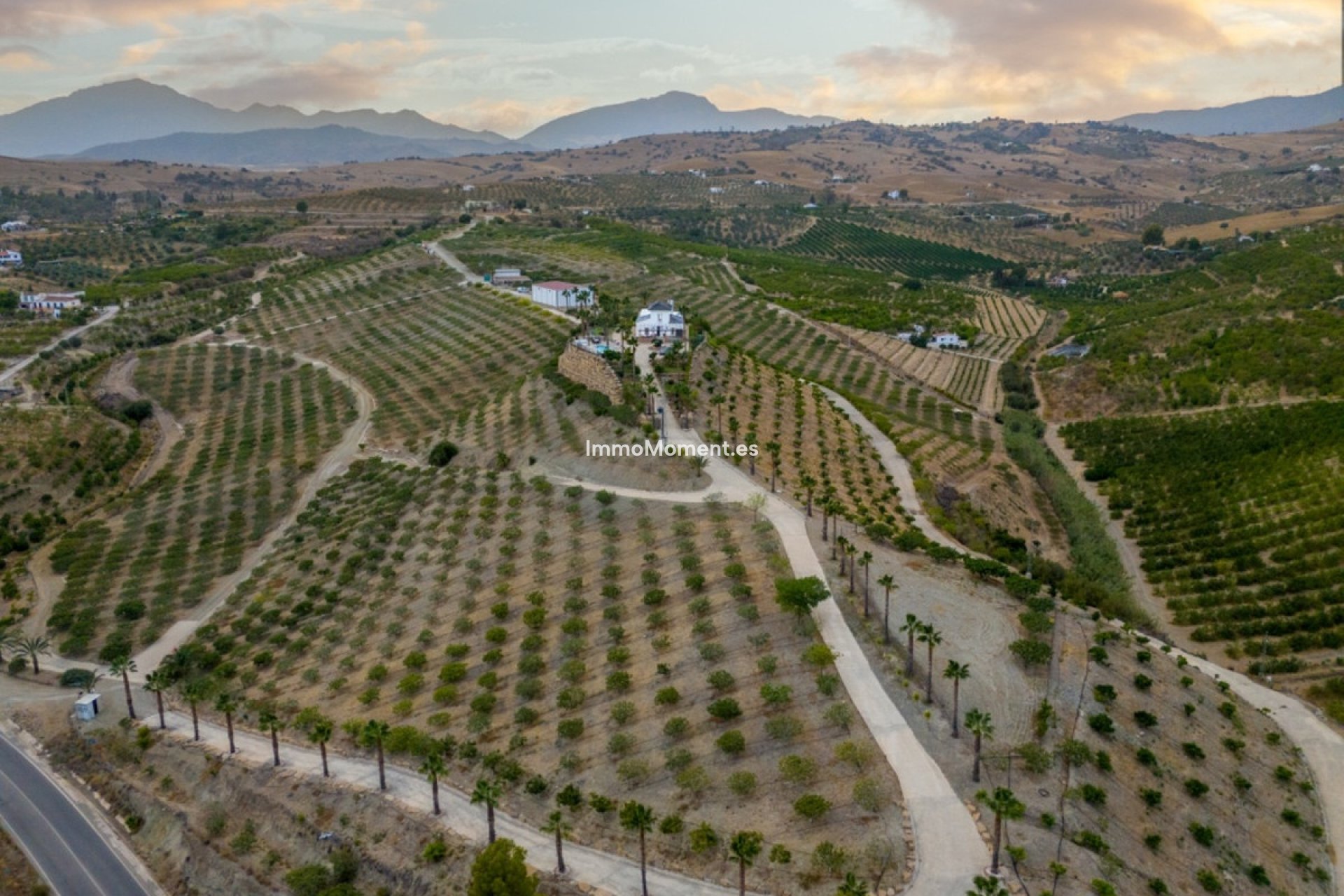 Resale - Country house - Inland  - Pizarra