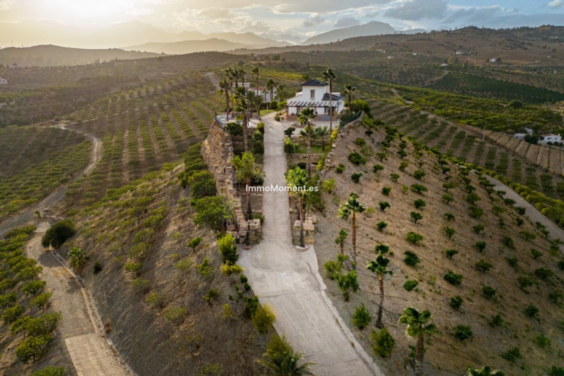 Resale - Country house - Inland  - Pizarra