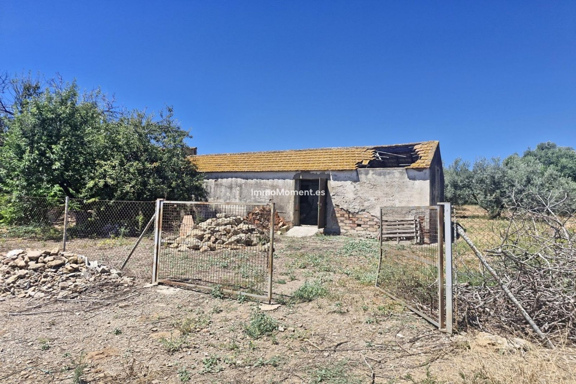 Resale - Country house - Málaga - Campanillas