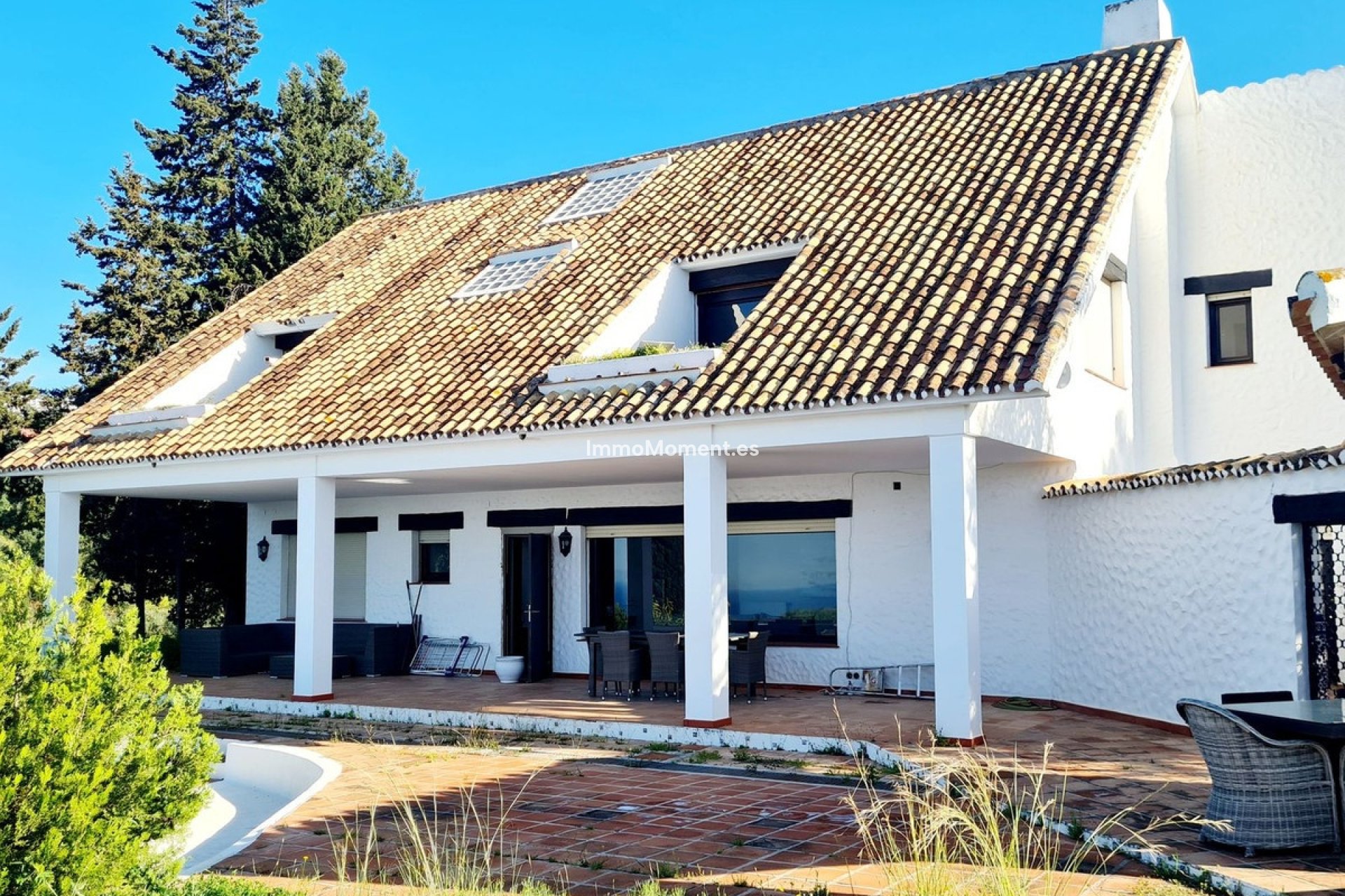 Resale - Country house - Marbella - Las Chapas