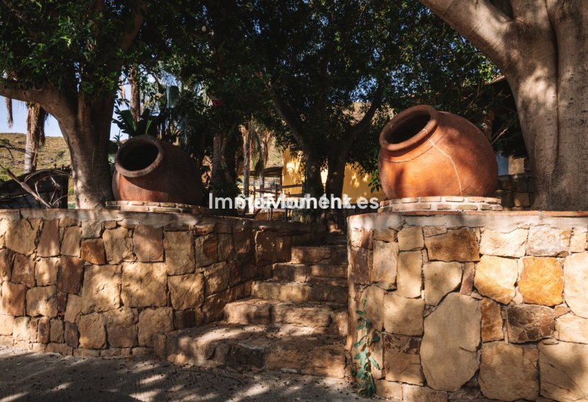 Resale - Country house - Mijas - Entrerrios