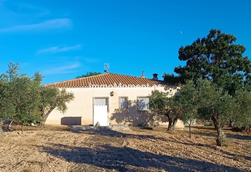 Resale - Country house - Yecla - Yecla Centro