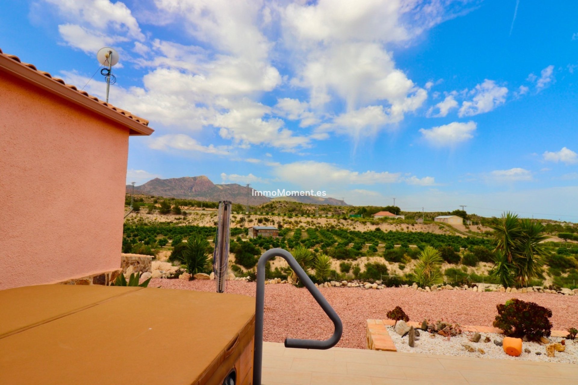 Resale - Detached villa - Albatera - Albatera Centro