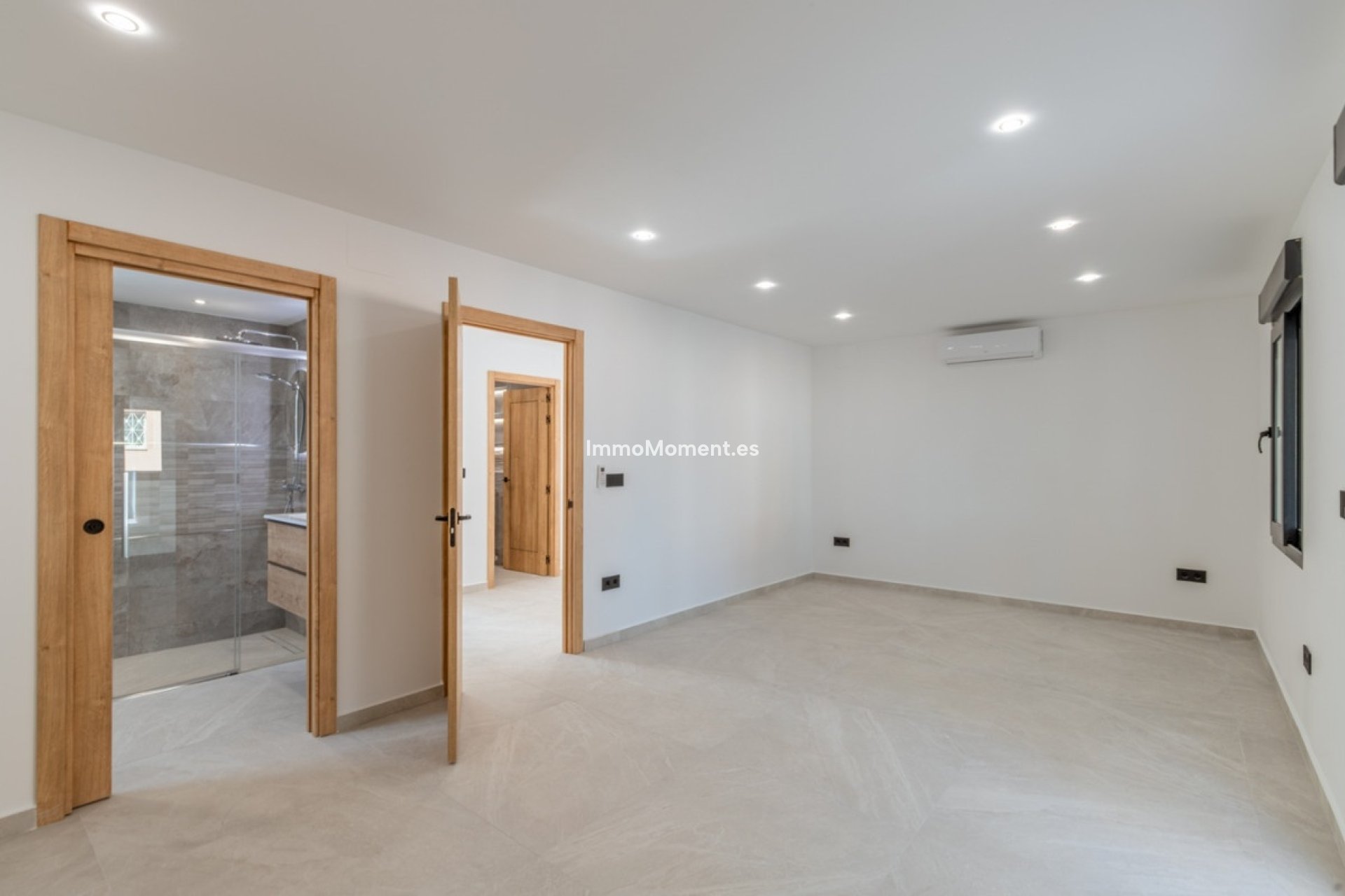 Resale - Detached villa - Alfaz del Pi - L'Albir