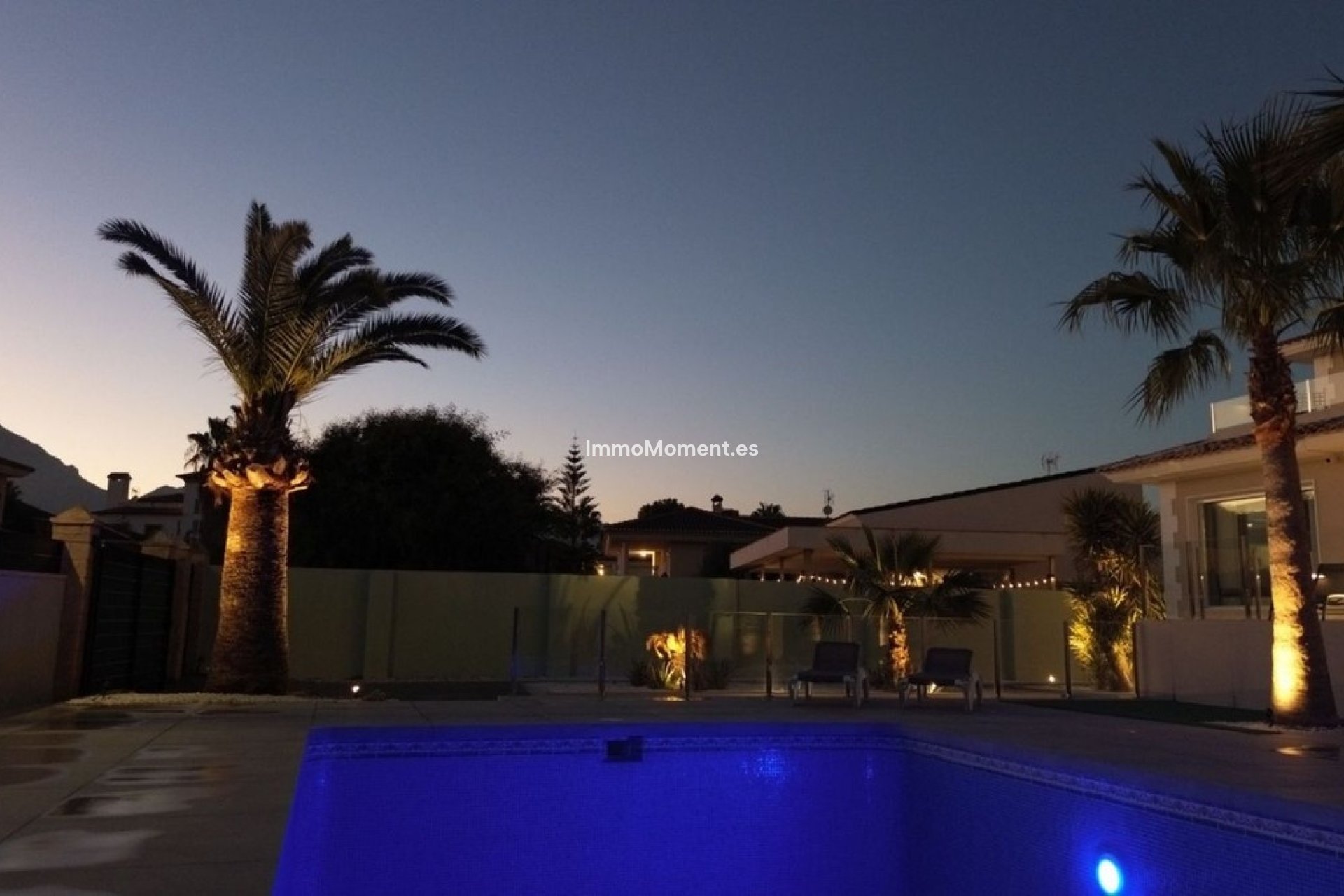 Resale - Detached villa - Alfaz del Pi - L'Alfás del Pi Centro