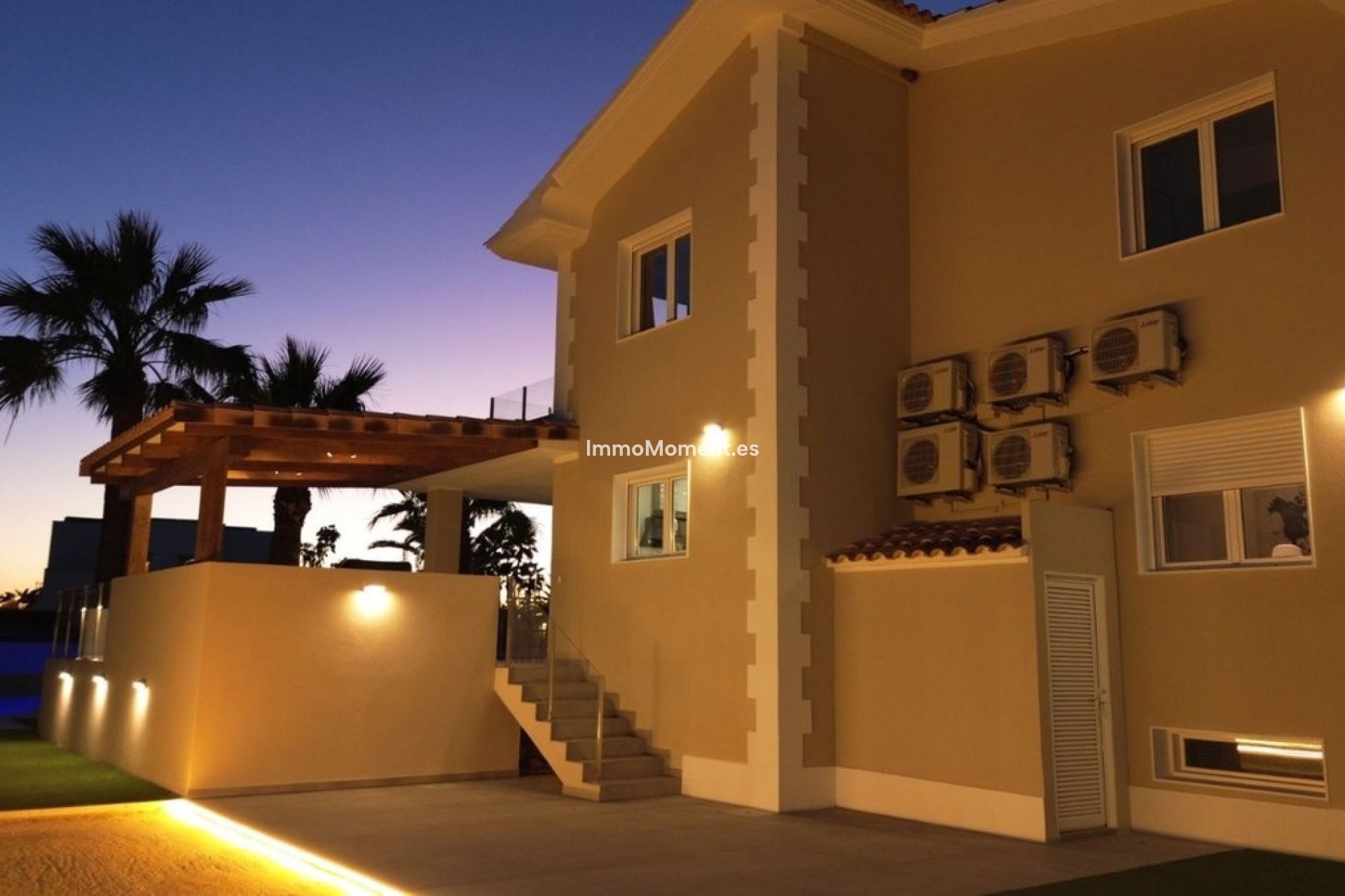 Resale - Detached villa - Alfaz del Pi - L'Alfás del Pi Centro