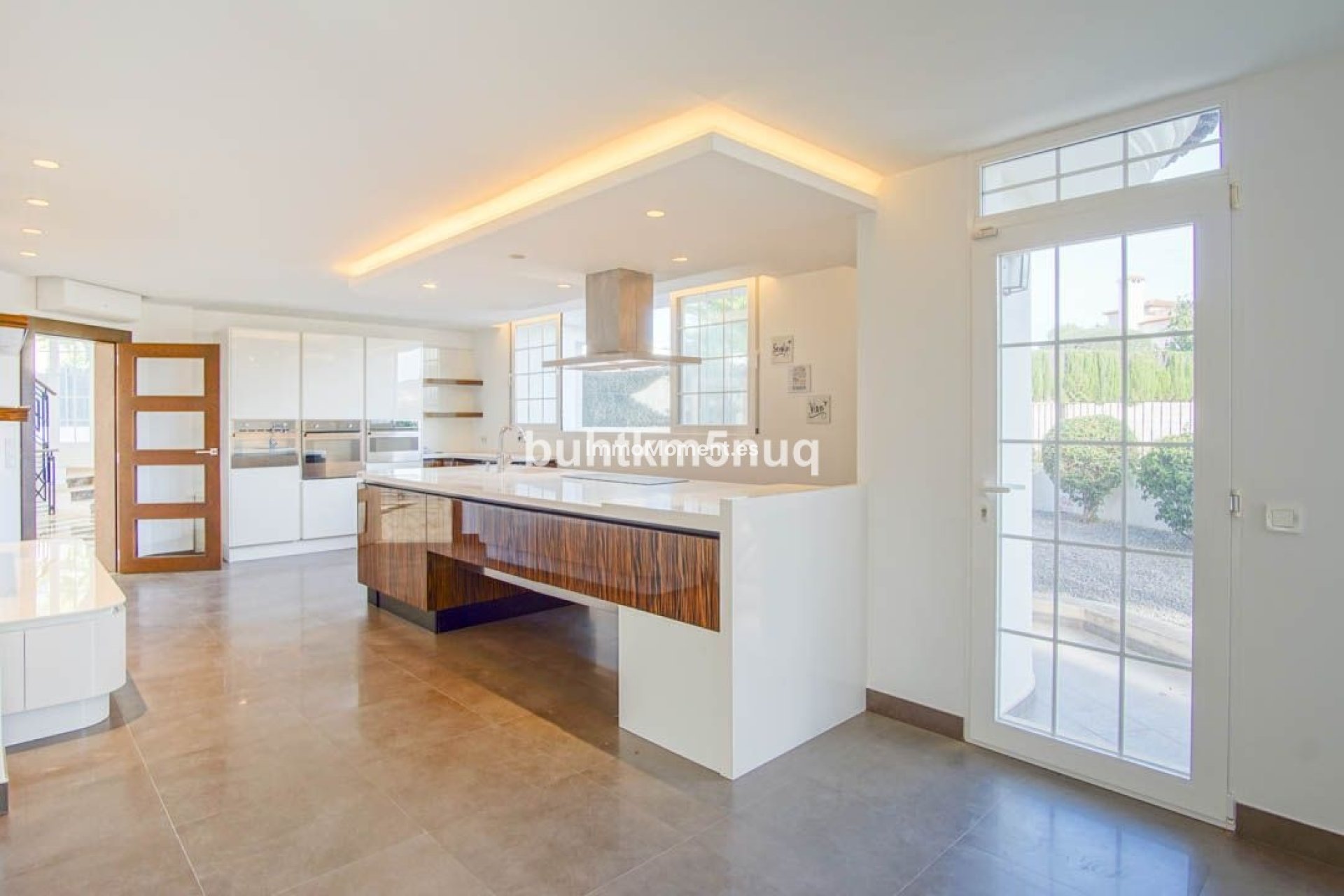 Resale - Detached villa - Alfaz del Pi - L'Alfás del Pi Centro