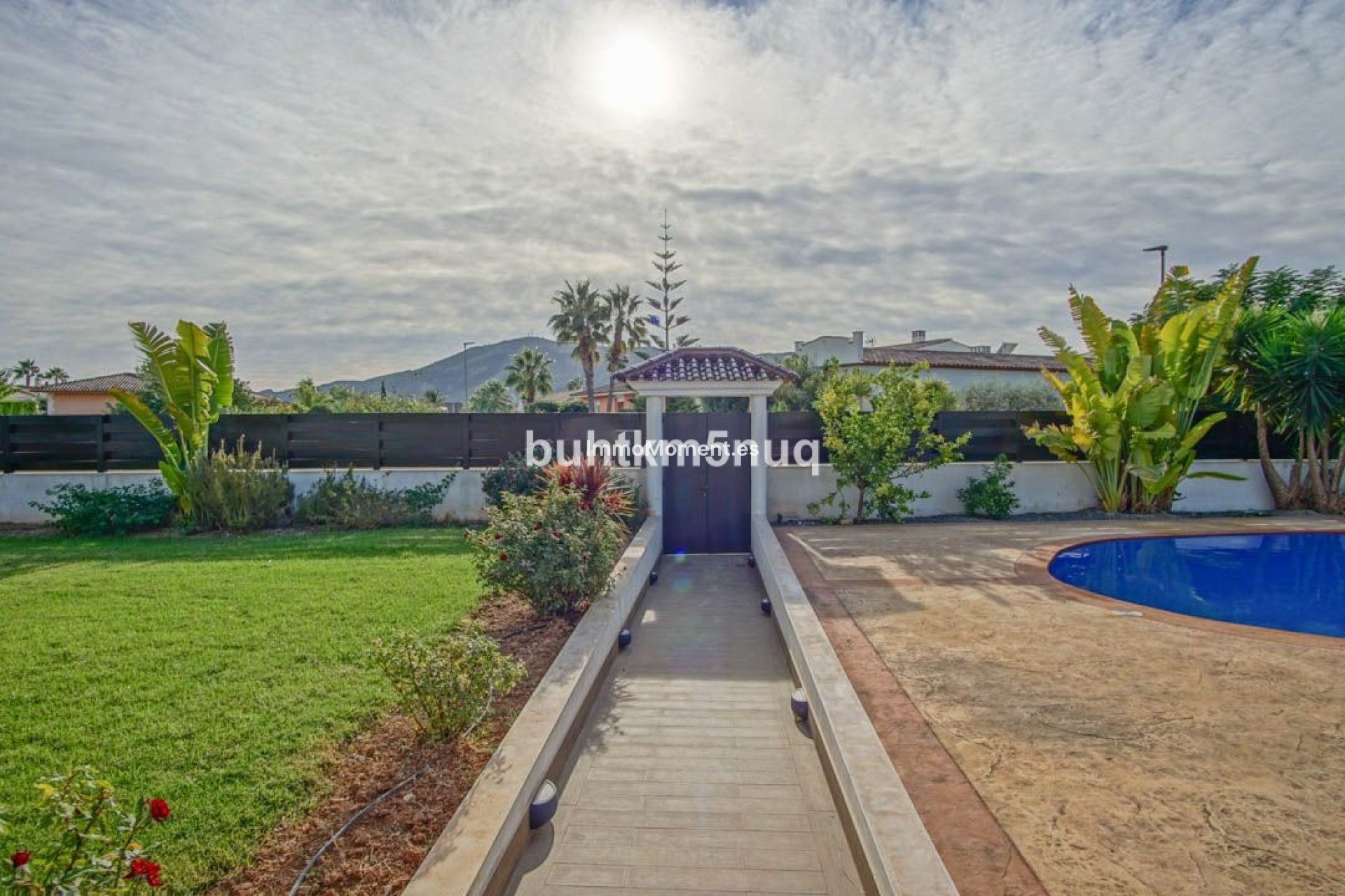 Resale - Detached villa - Alfaz del Pi - L'Alfás del Pi Centro