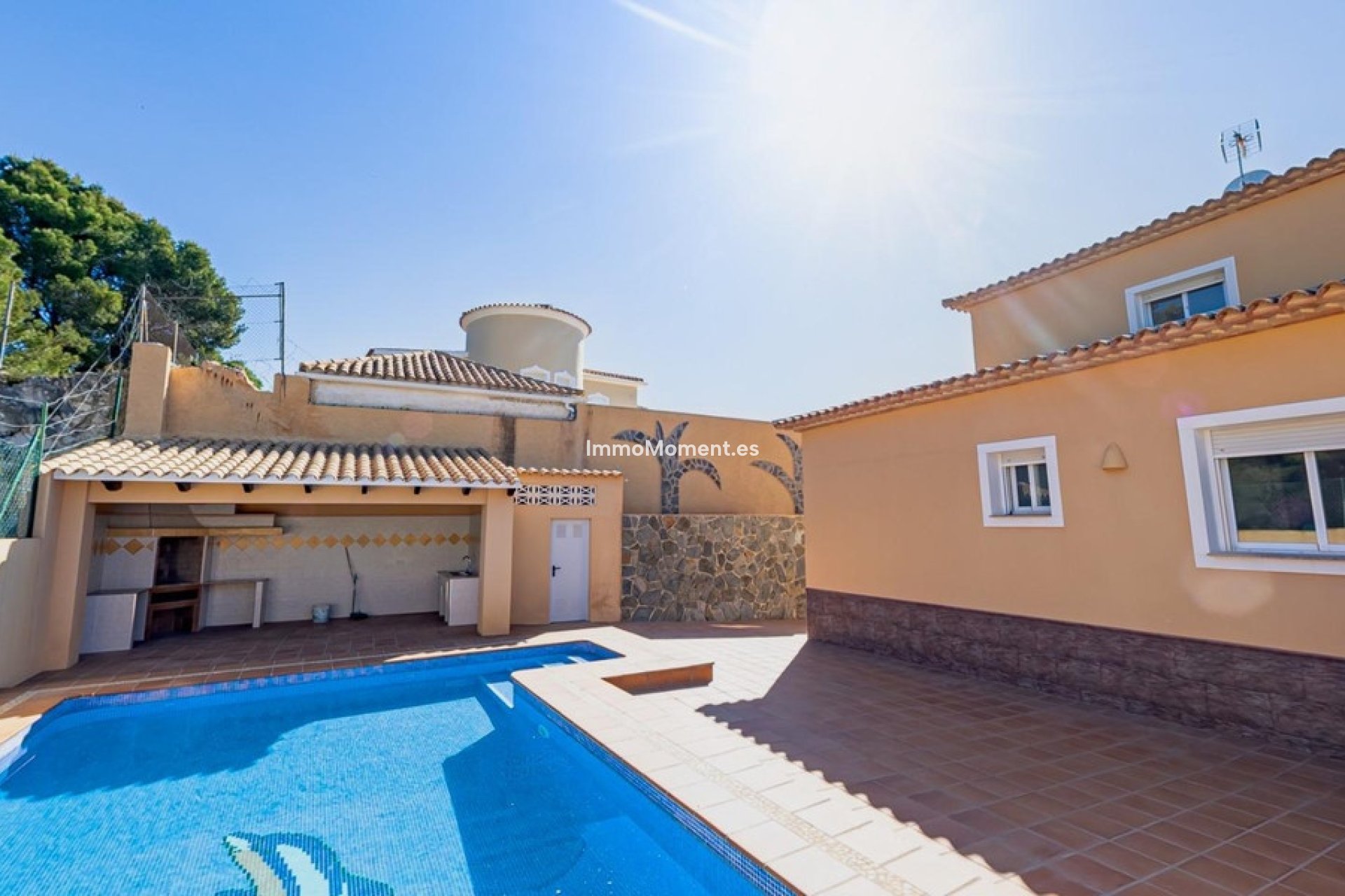 Resale - Detached villa - Alfaz del Pi - L'Alfás del Pi Centro