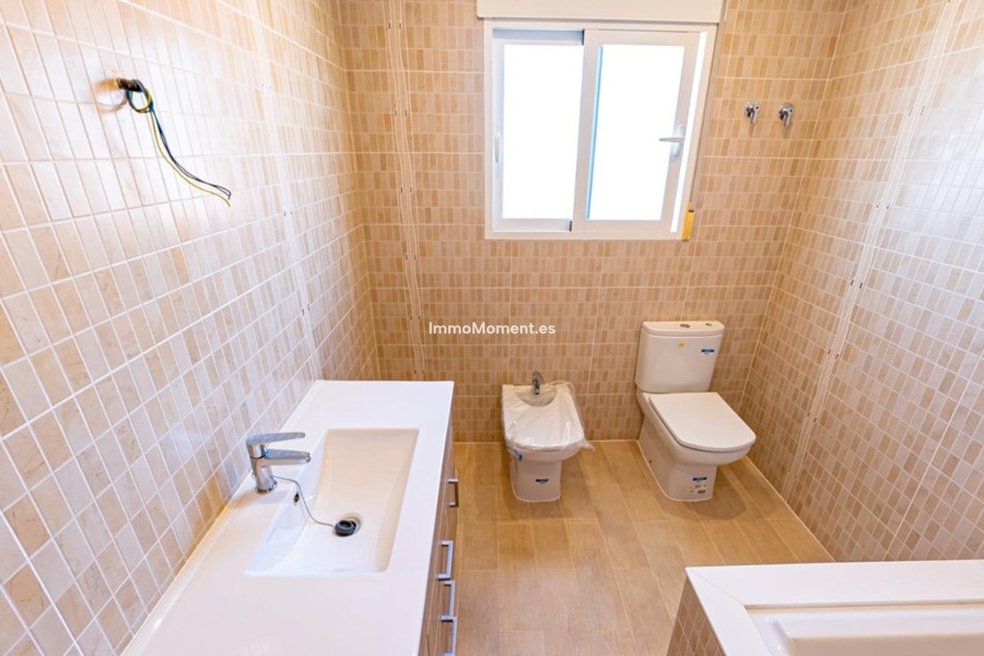 Resale - Detached villa - Alfaz del Pi - L'Alfás del Pi Centro