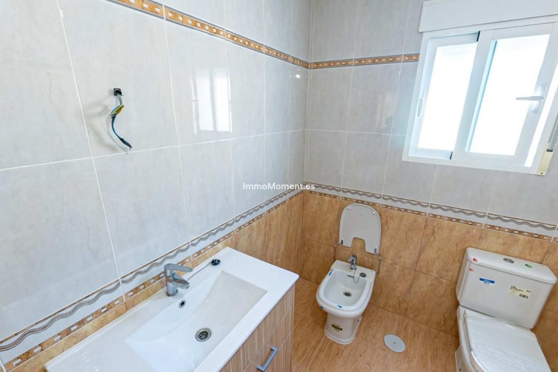 Resale - Detached villa - Alfaz del Pi - L'Alfás del Pi Centro