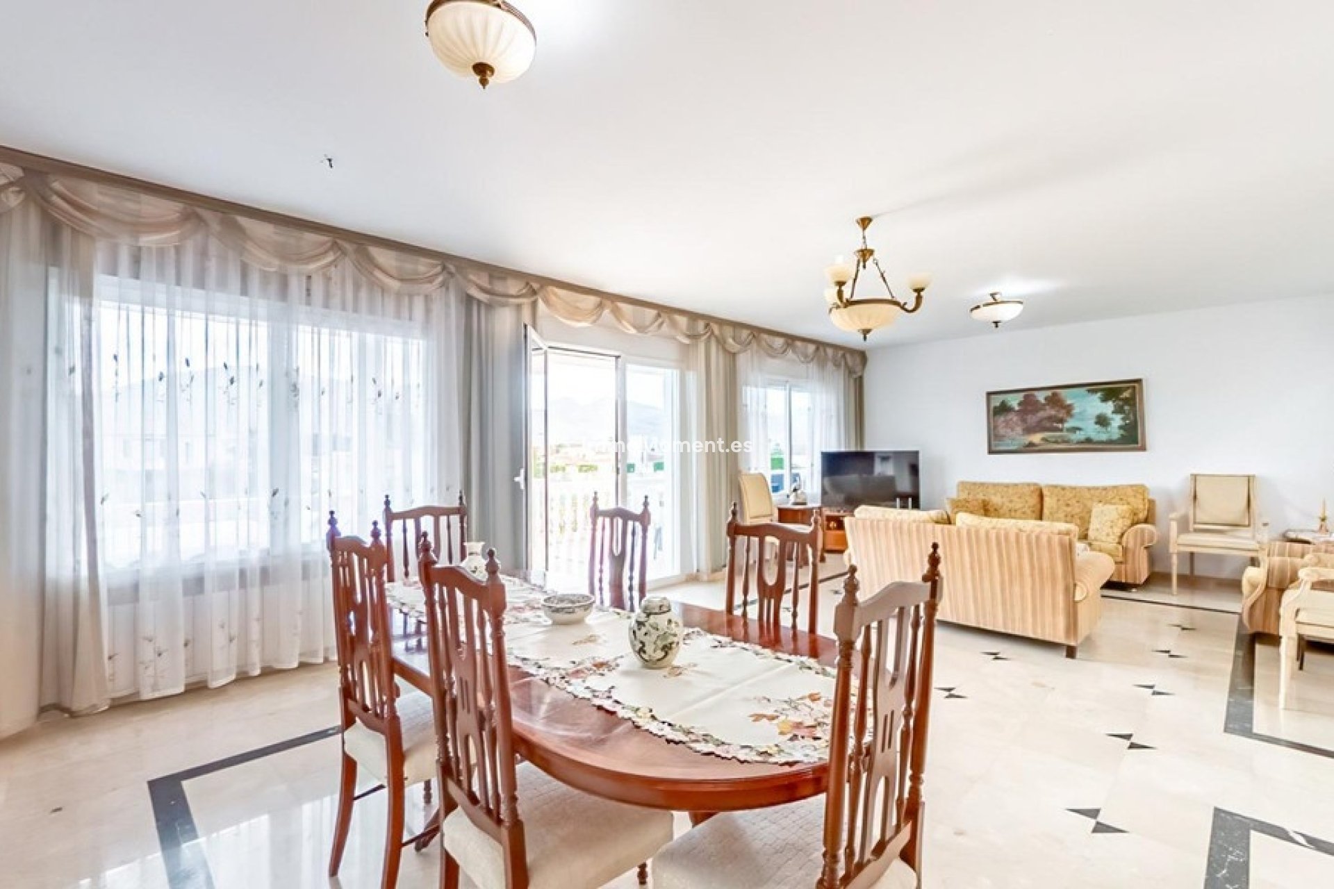 Resale - Detached villa - Alfaz del Pi - L'Alfás del Pi Centro