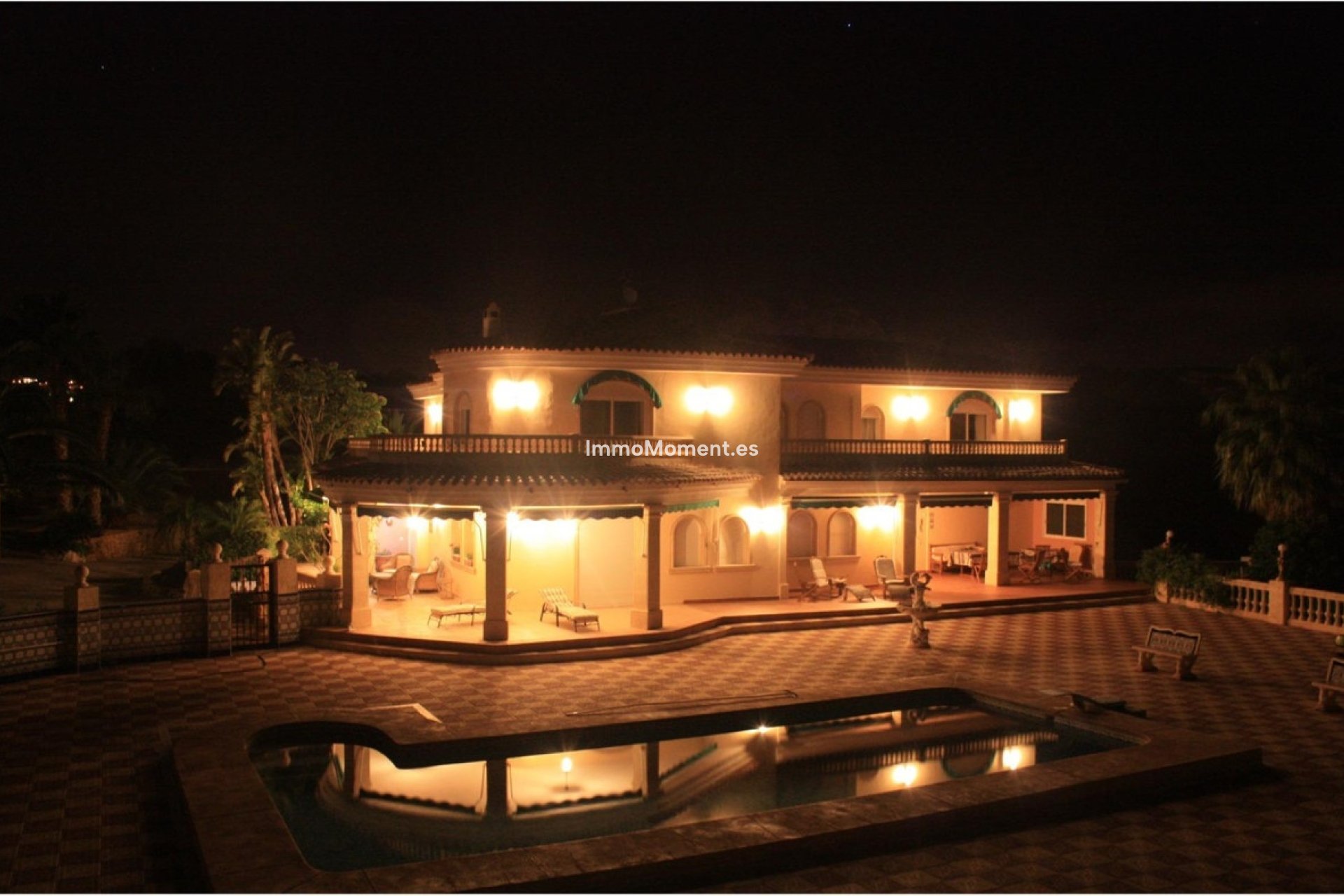 Resale - Detached villa - Alfaz del Pi - L'Alfás del Pi Centro