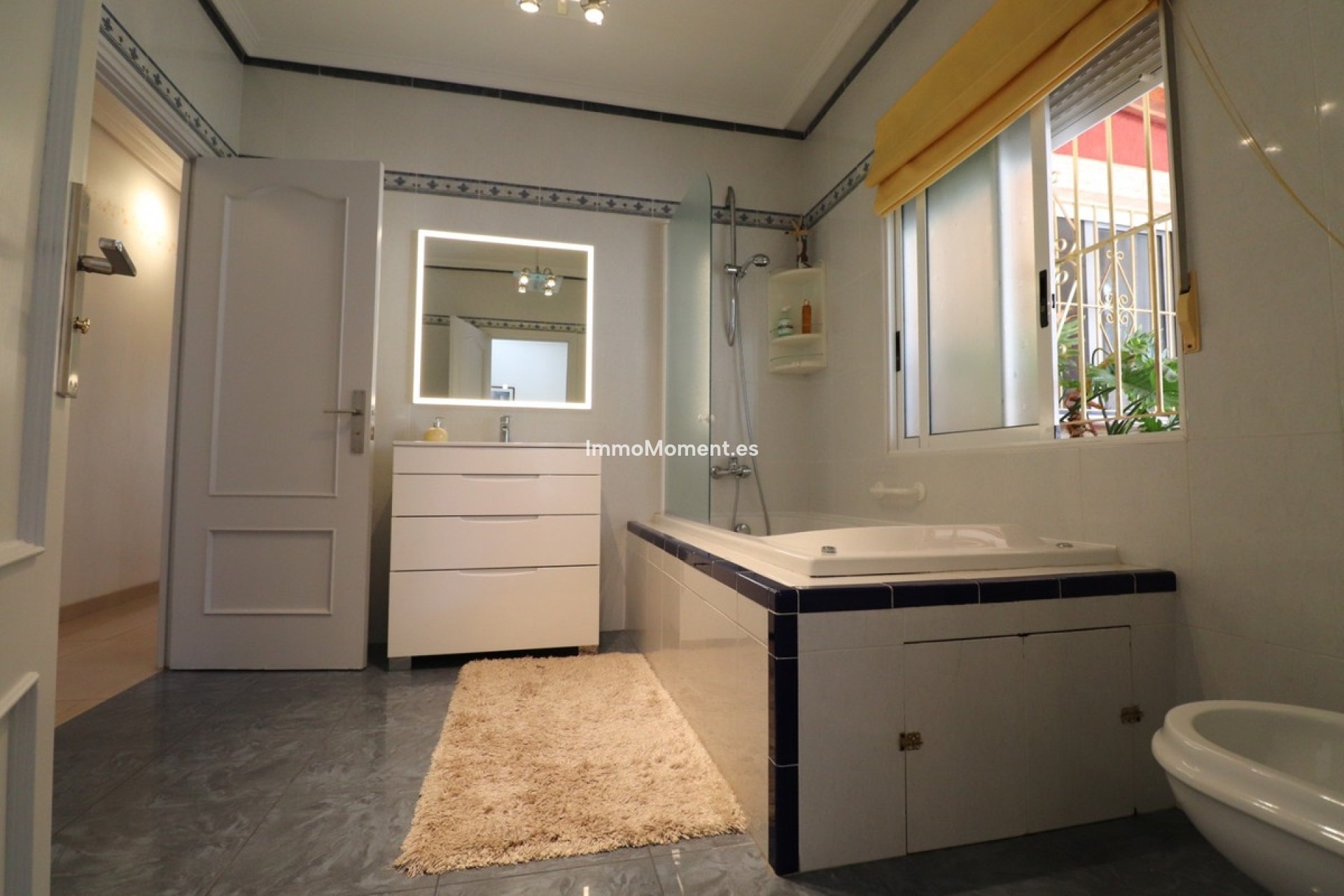 Resale - Detached villa - Algorfa - Algorfa Centro