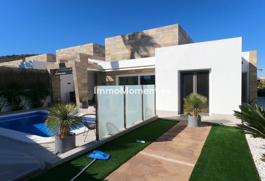 Resale - Detached villa - Algorfa - Algorfa Centro