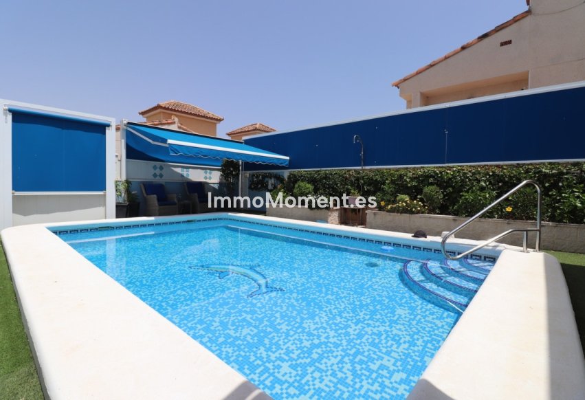 Resale - Detached villa - Algorfa - Algorfa Centro
