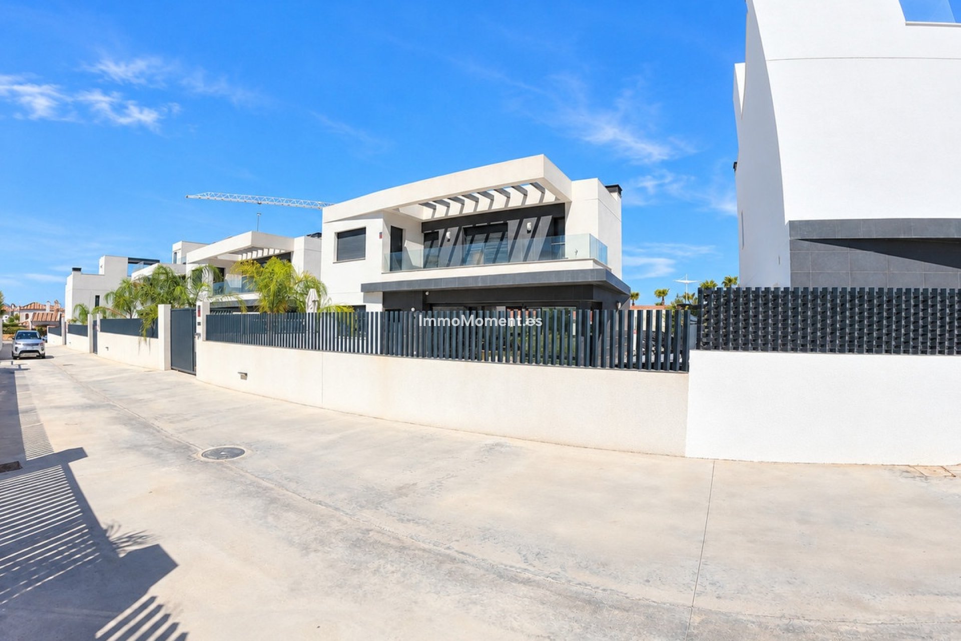 Resale - Detached villa - Algorfa - La Finca Golf
