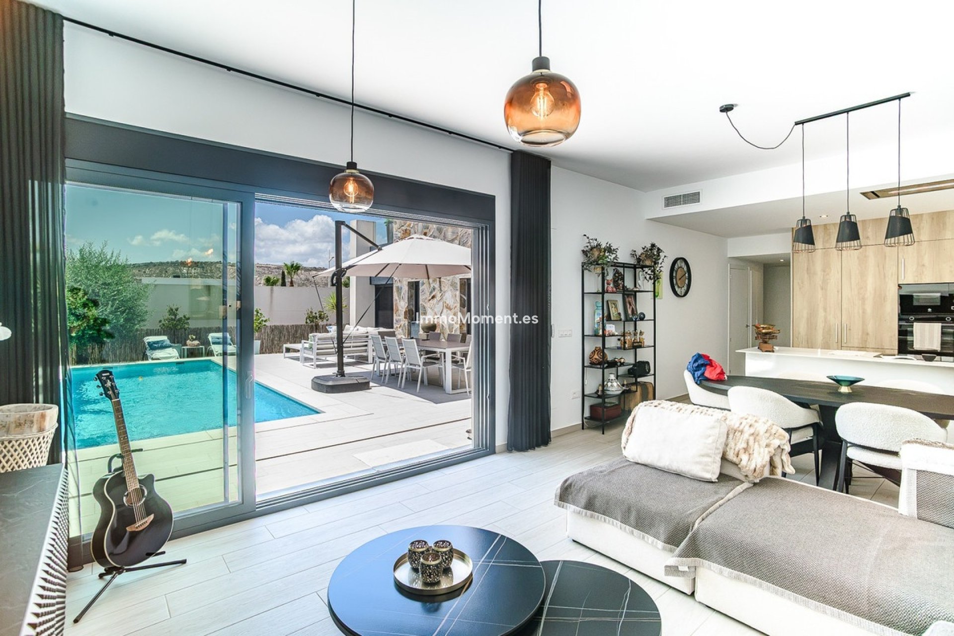 Resale - Detached villa - Algorfa - La Finca Golf