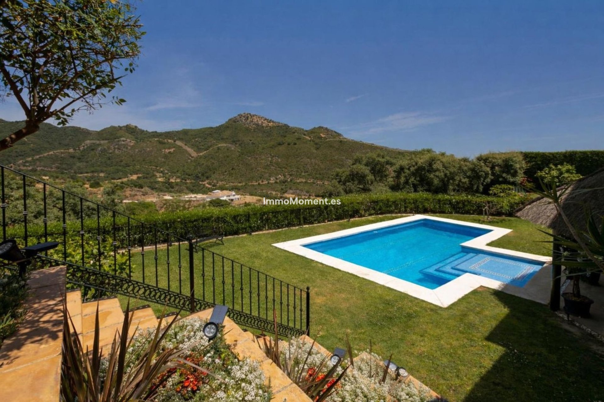 Resale - Detached villa - Benahavís - Benahavís Centro