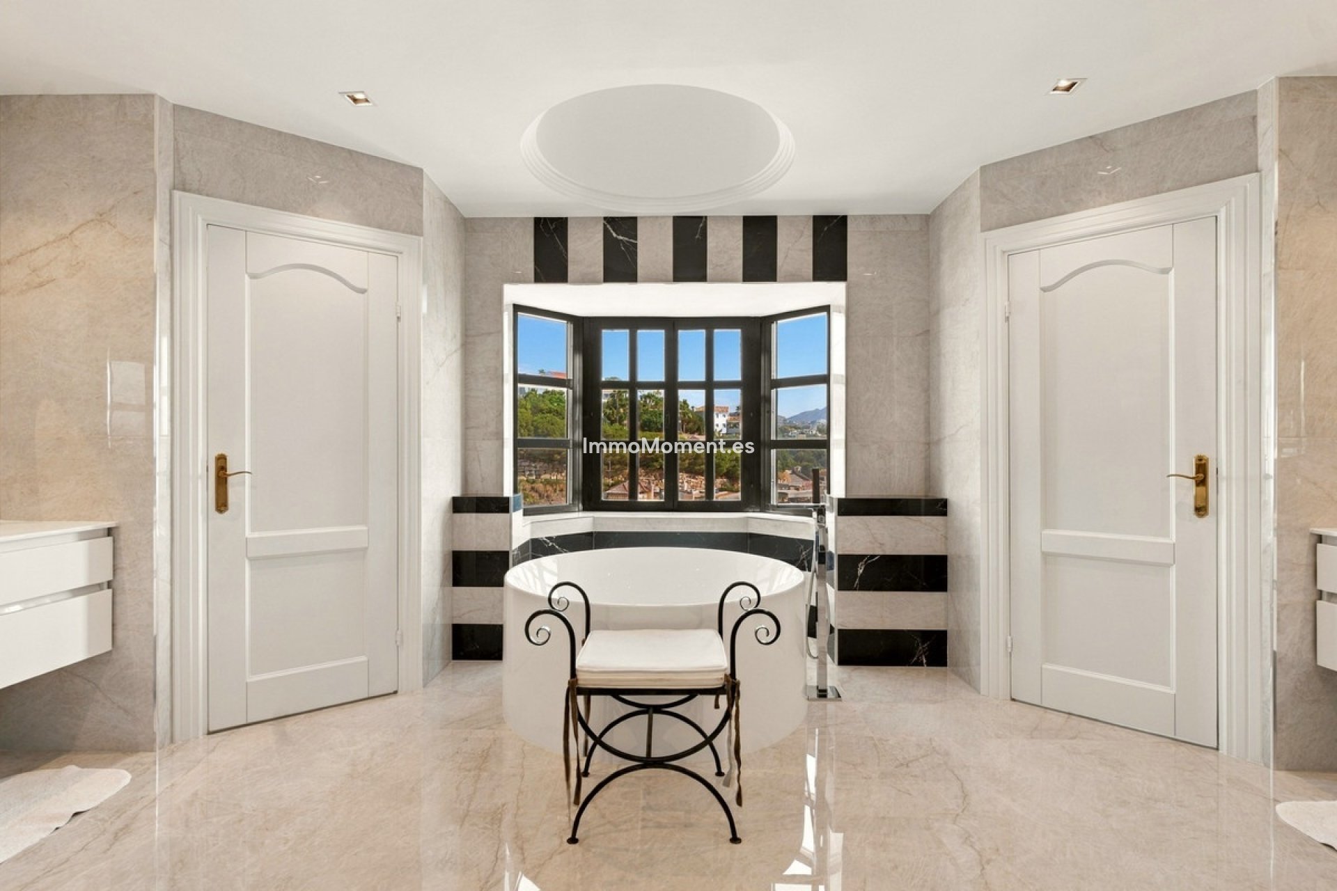 Resale - Detached villa - Benahavís - Benahavís Centro