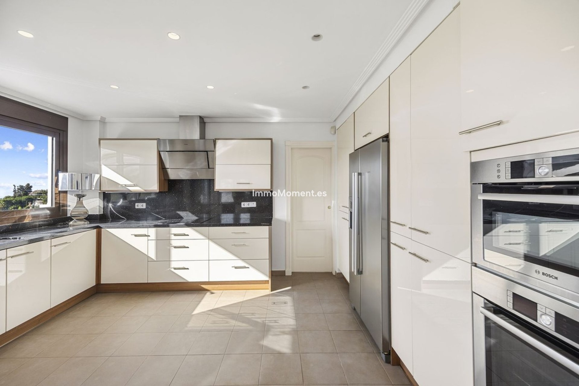 Resale - Detached villa - Benahavís - Benahavís Centro