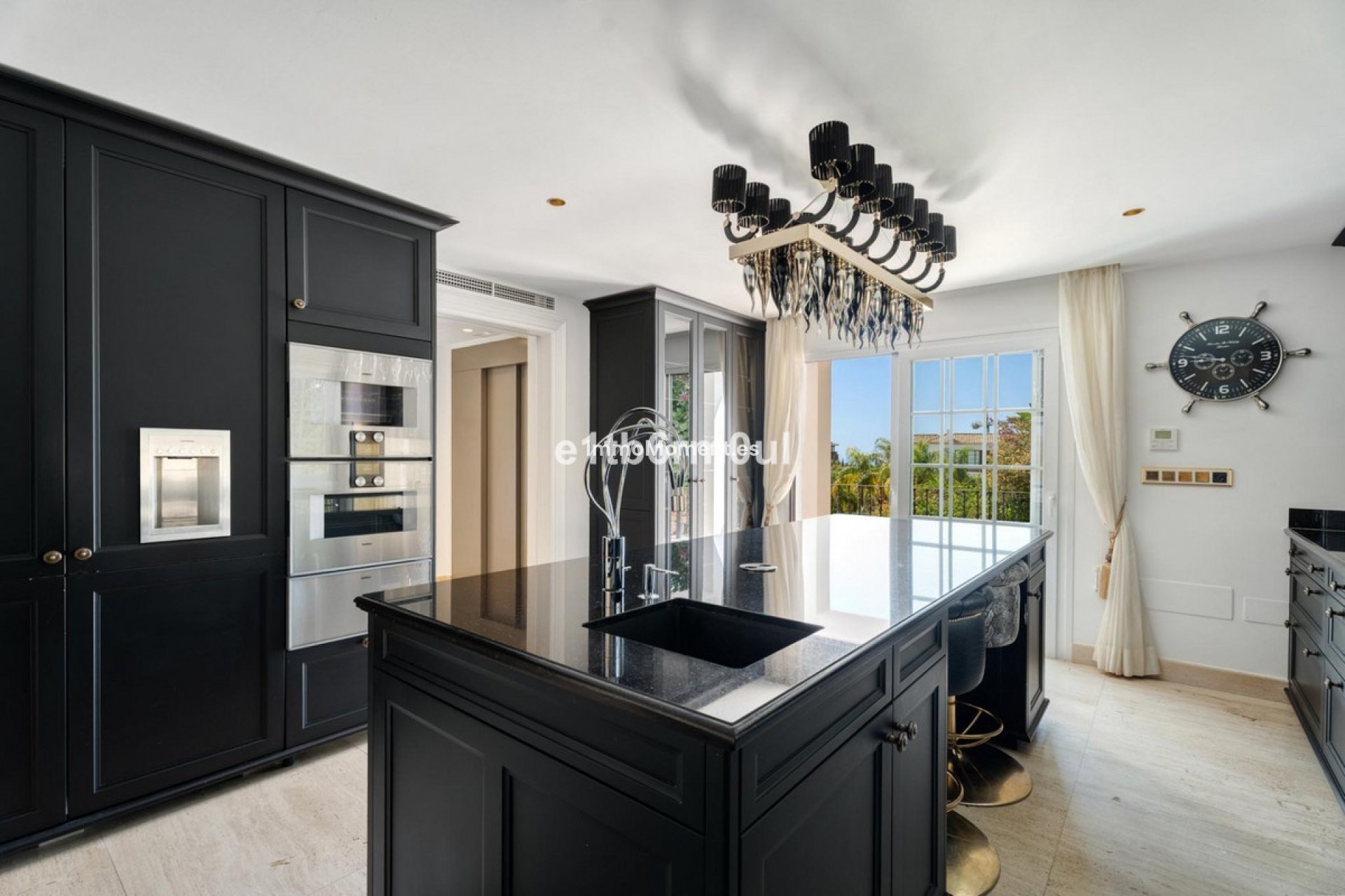 Resale - Detached villa - Benahavís - Benahavís Centro