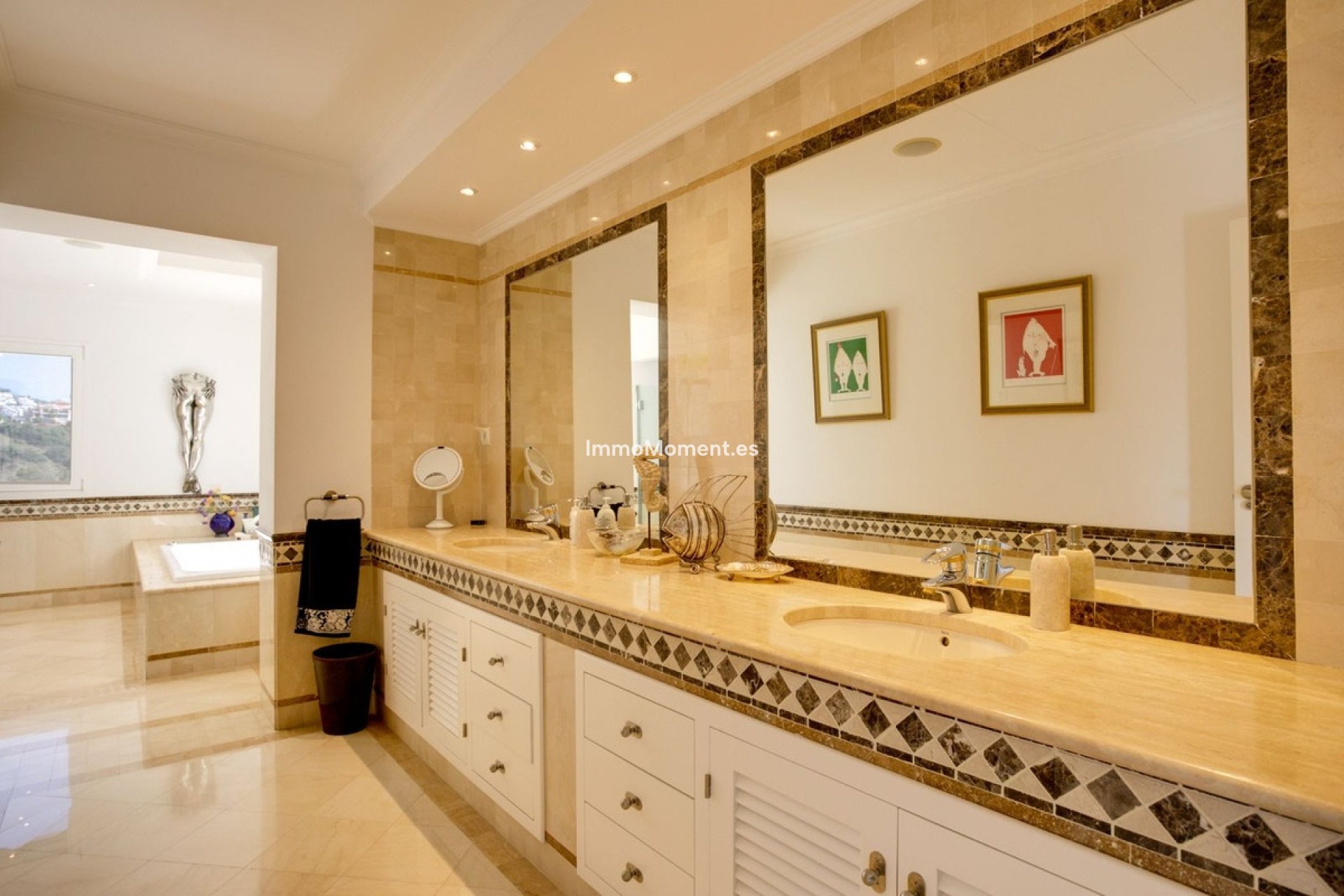 Resale - Detached villa - Benahavís - Benahavís Centro