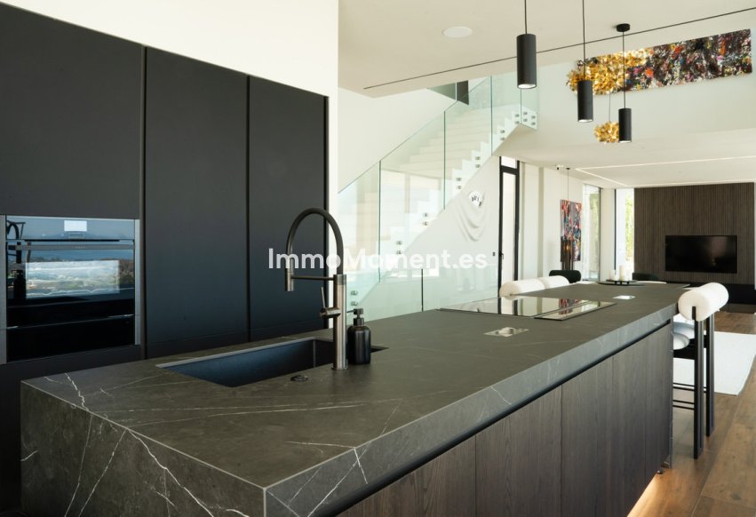 Resale - Detached villa - Benahavís - Benahavís Centro