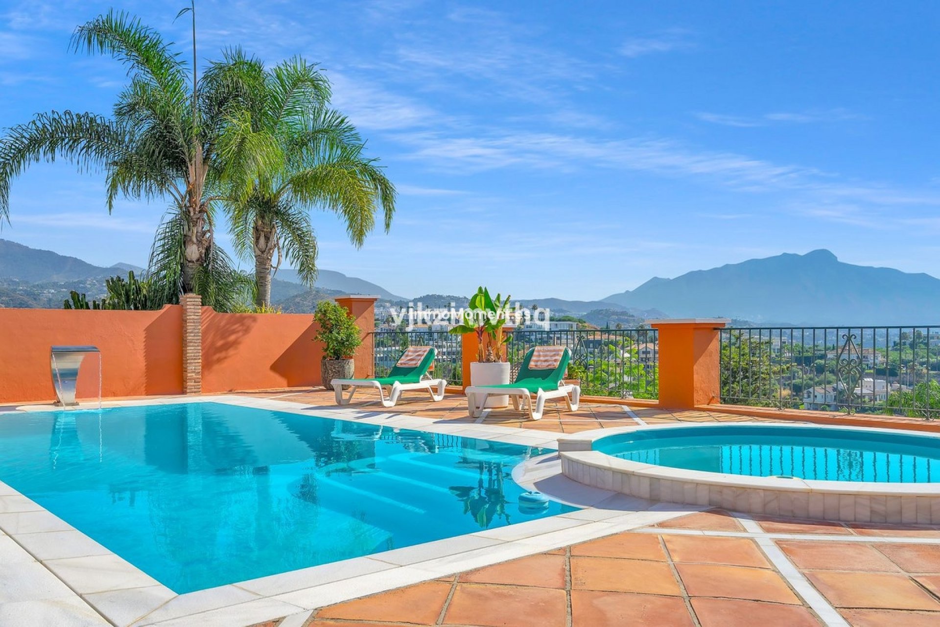 Resale - Detached villa - Benahavís - Benahavís Centro