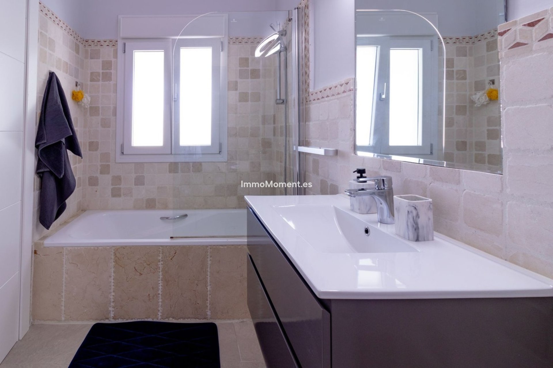 Resale - Detached villa - Benahavís - Benahavís Centro