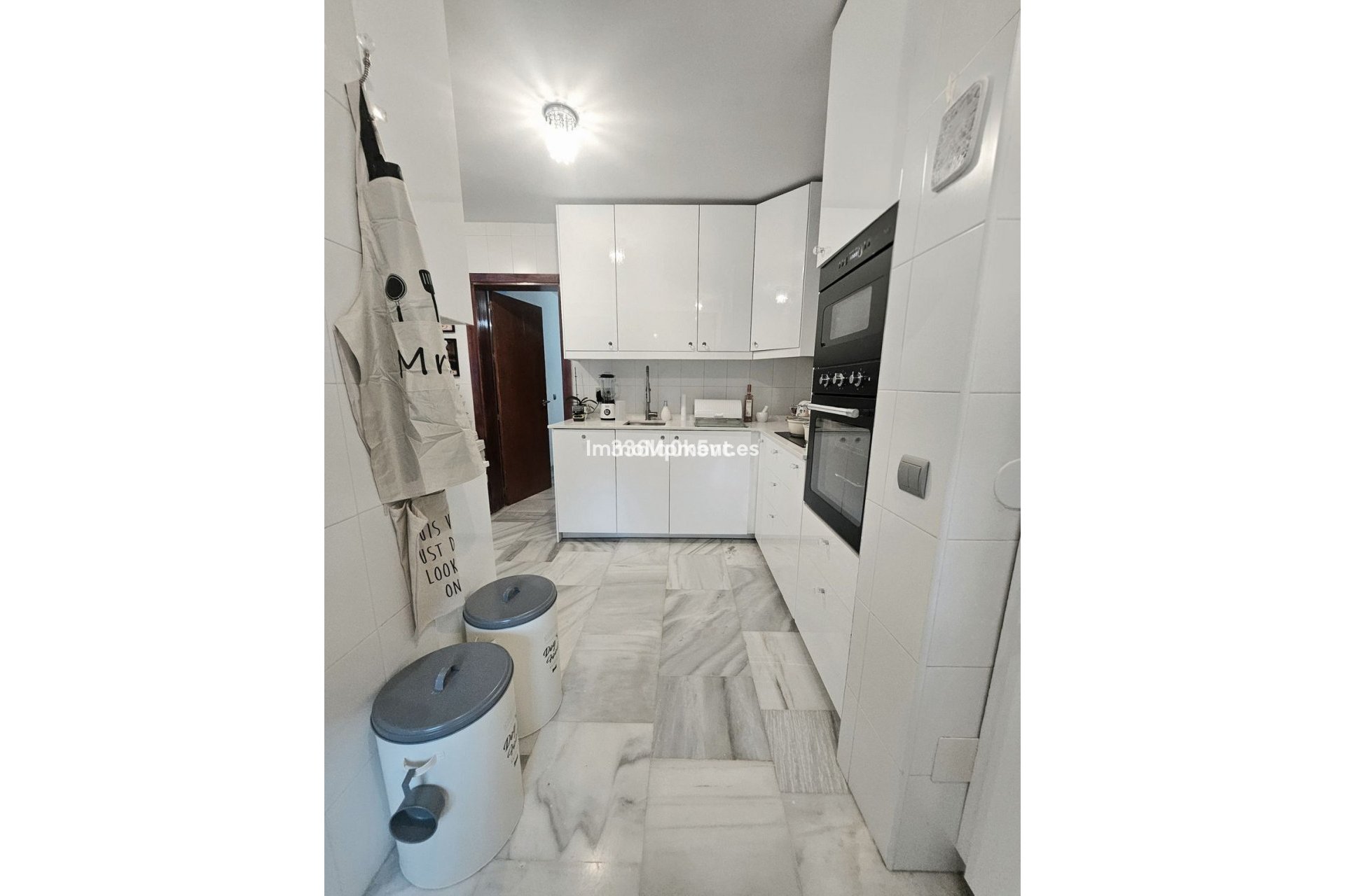 Resale - Detached villa - Benahavís - Benahavís Centro