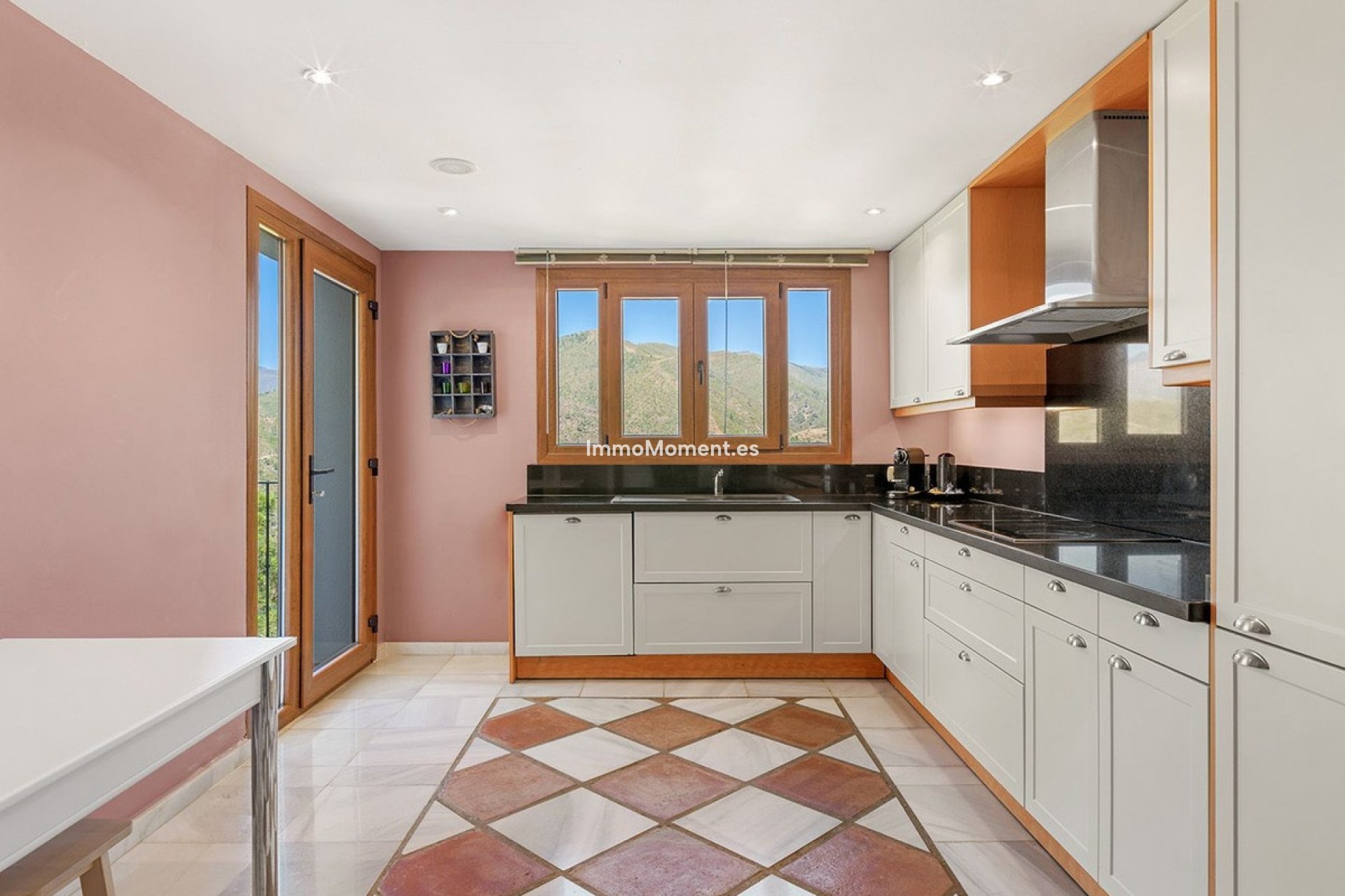 Resale - Detached villa - Benahavís - Benahavís Centro