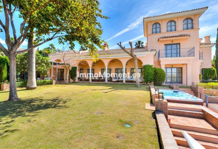 Resale - Detached villa - Benahavís - Benahavís Centro