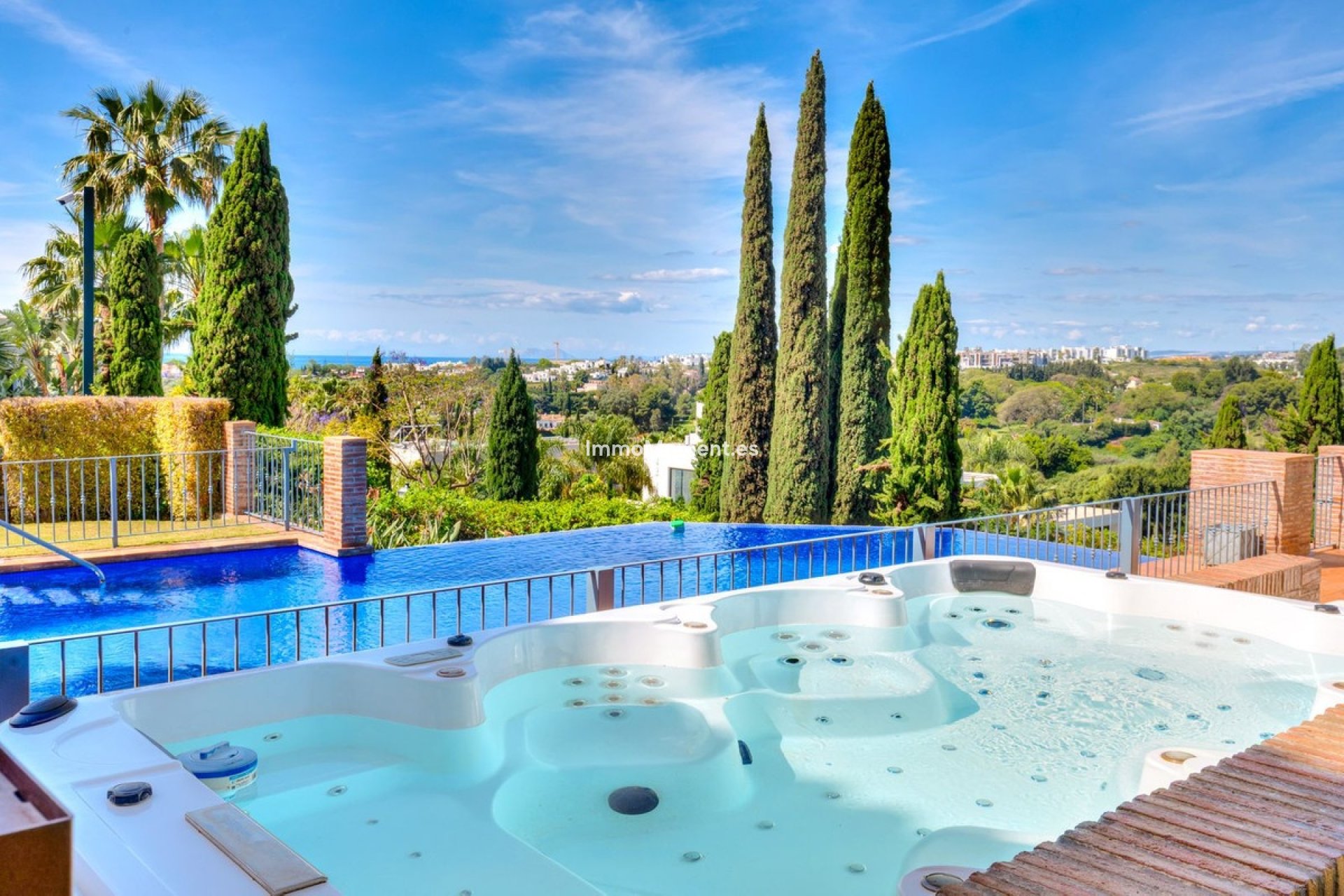 Resale - Detached villa - Benahavís - Benahavís Centro