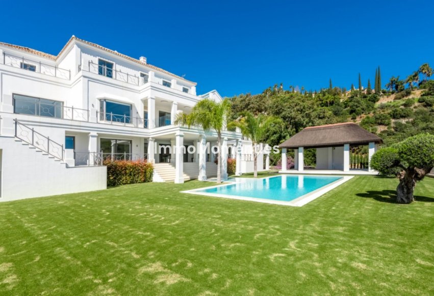 Resale - Detached villa - Benahavís - El Madroñal