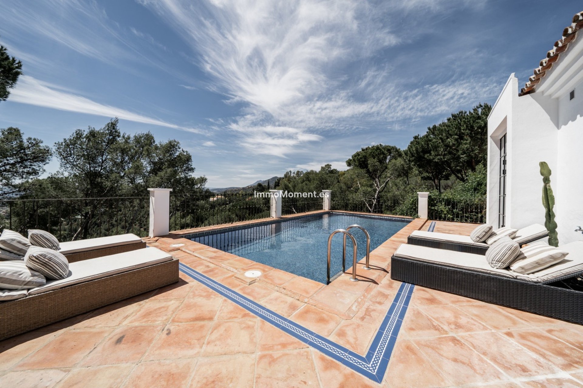 Resale - Detached villa - Benahavís - El Madroñal