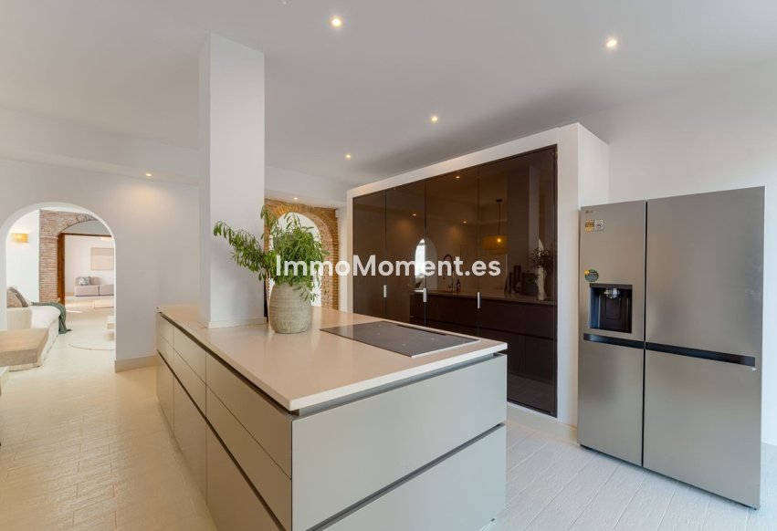 Resale - Detached villa - Benahavís - El Madroñal