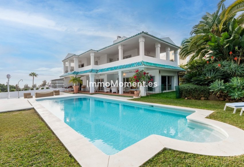 Resale - Detached villa - Benahavís - La Quinta