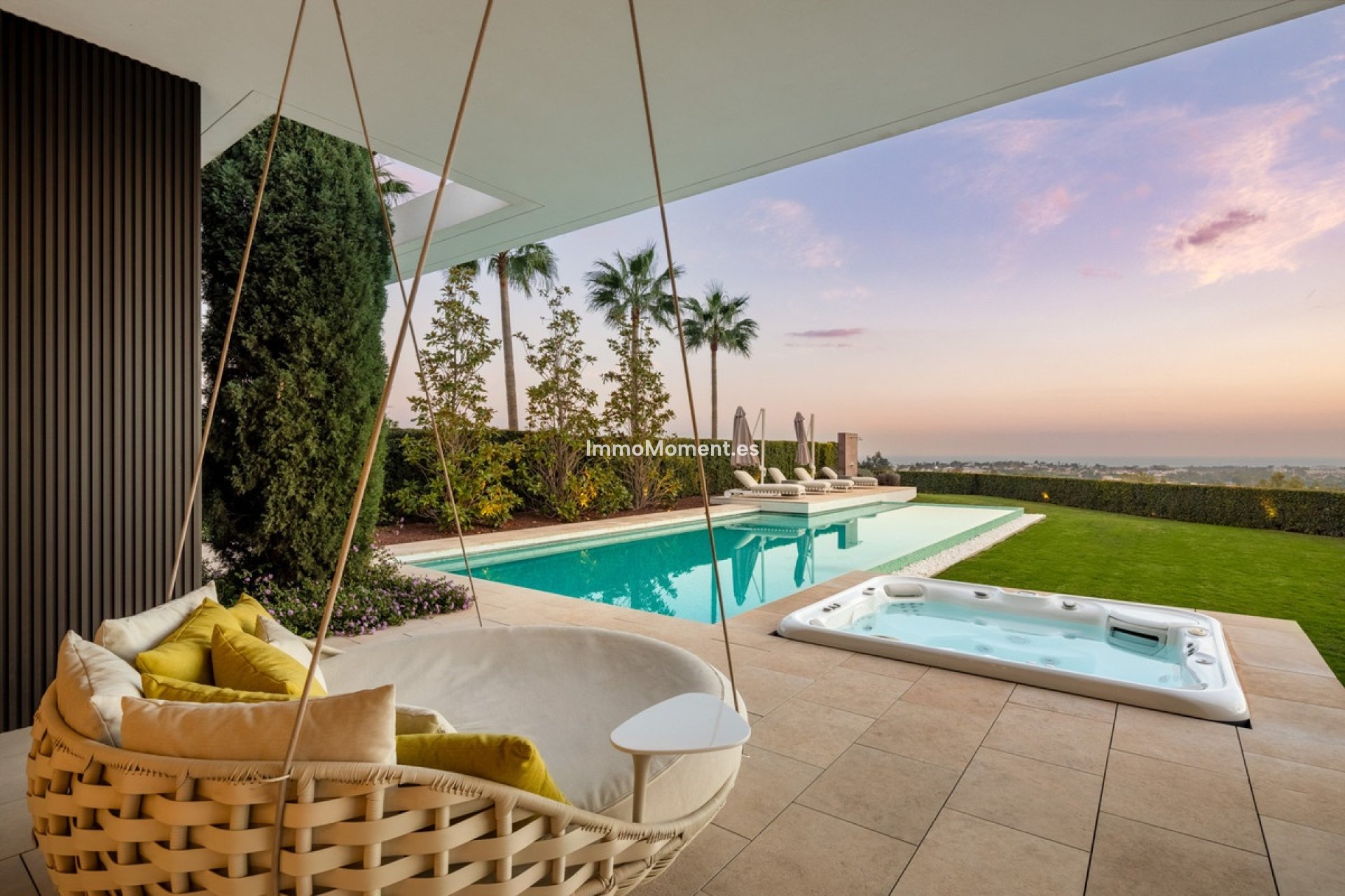 Resale - Detached villa - Benahavís - La Quinta
