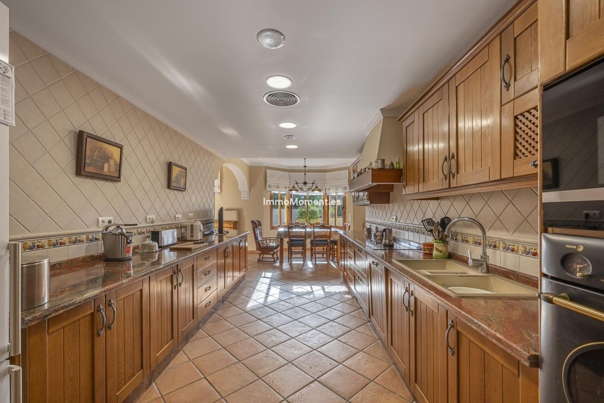 Resale - Detached villa - Benahavís - La Quinta