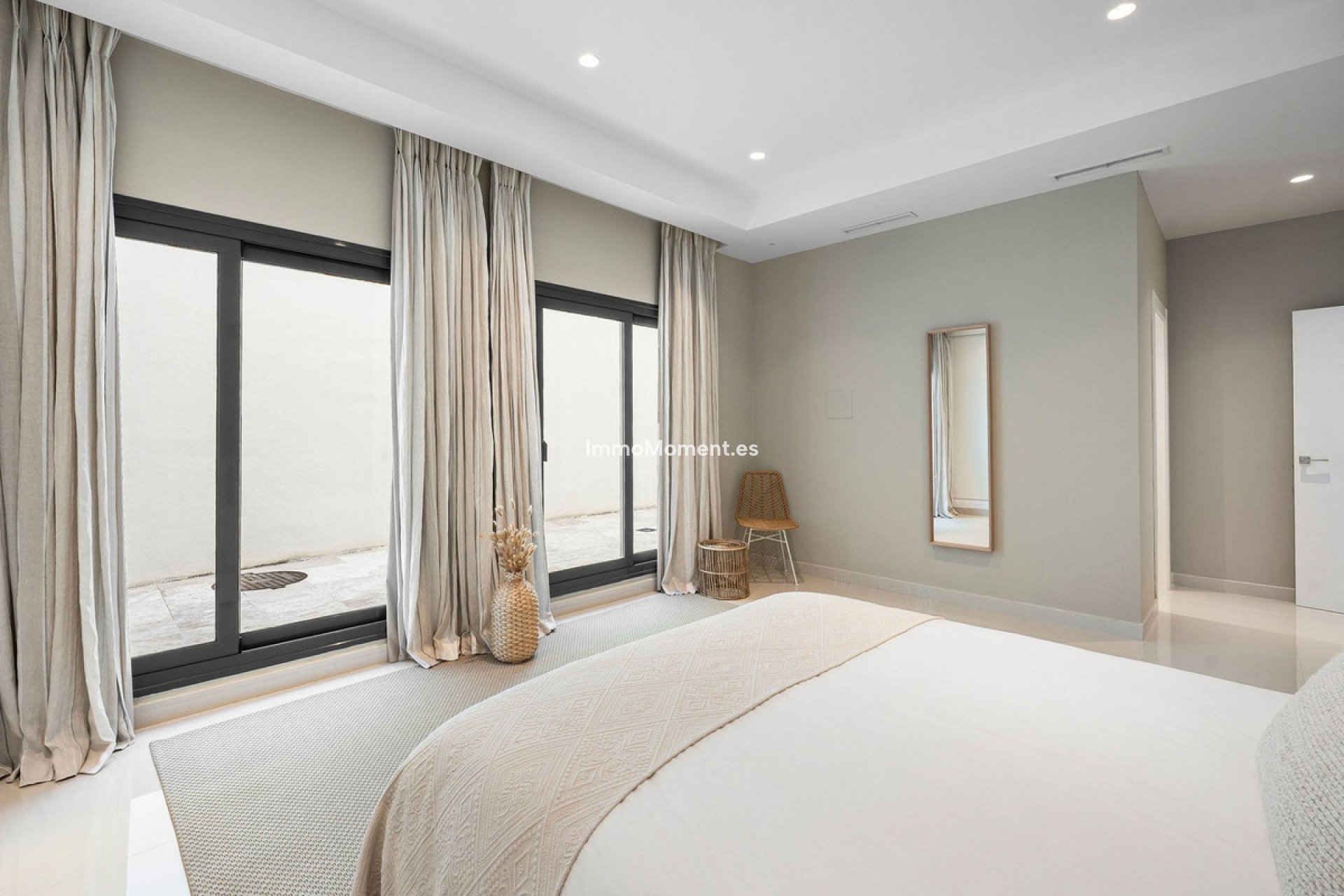 Resale - Detached villa - Benahavís - La Quinta