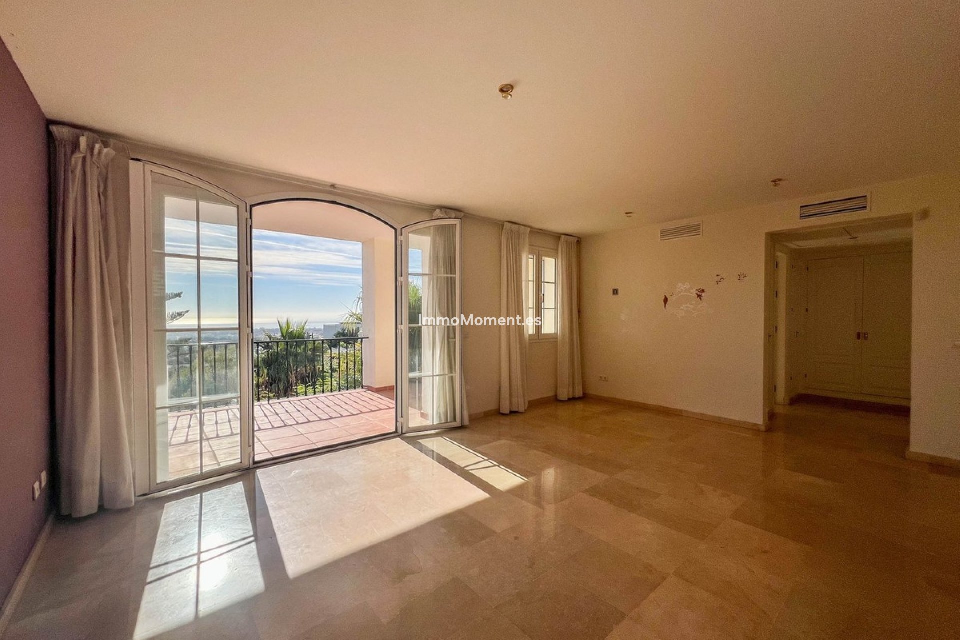Resale - Detached villa - Benahavís - La Quinta