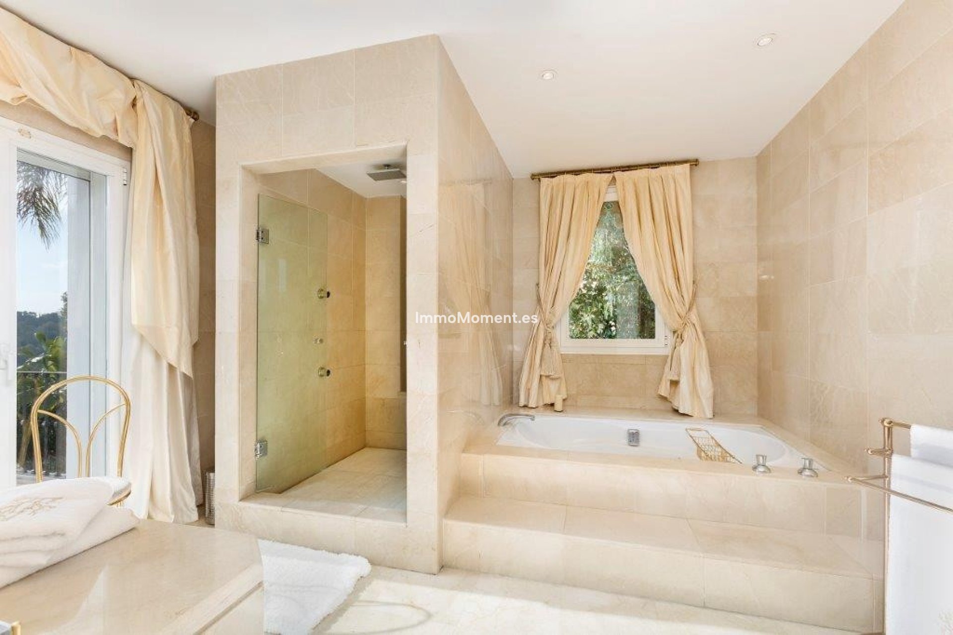 Resale - Detached villa - Benahavís - La Quinta
