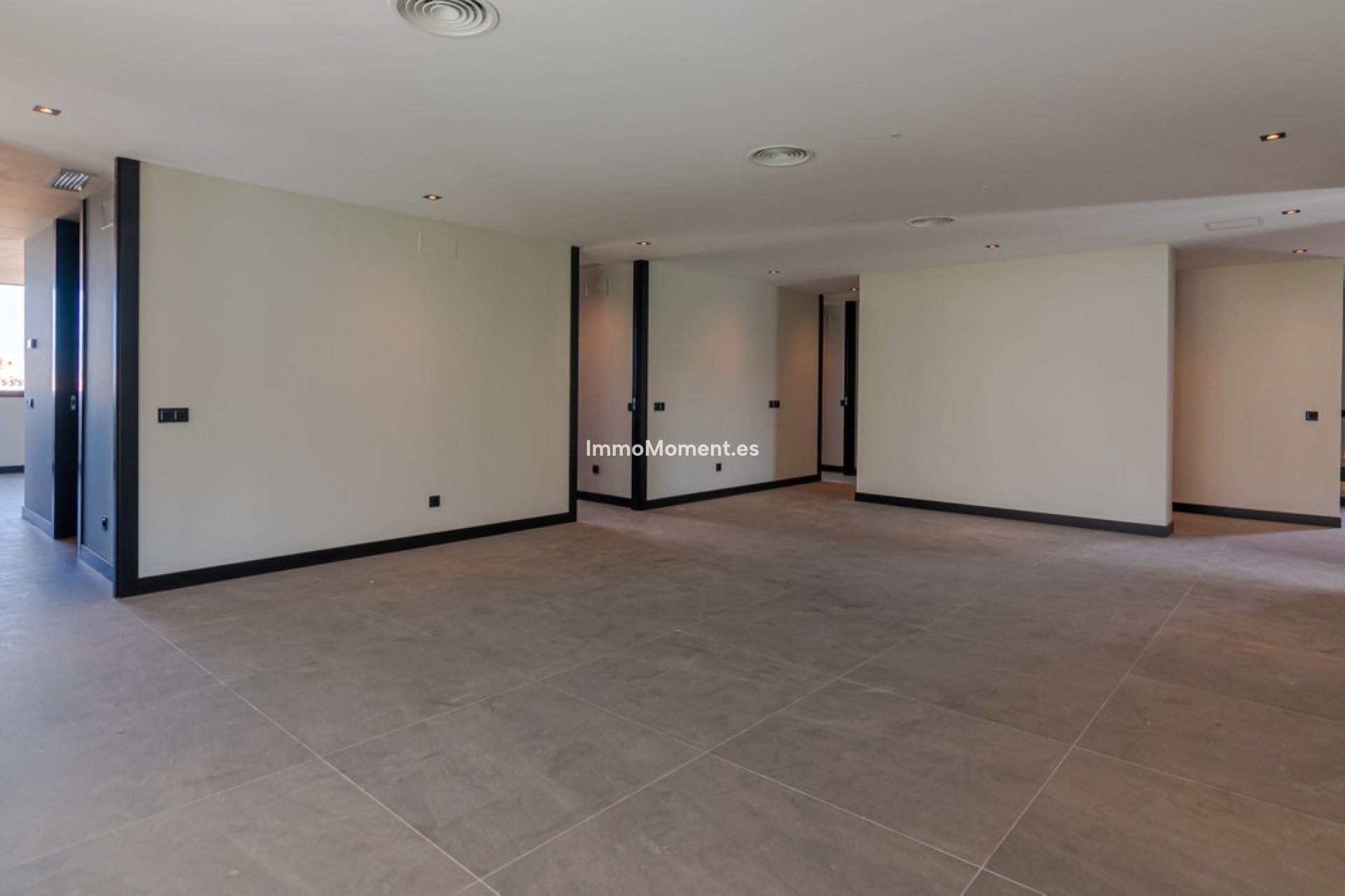 Resale - Detached villa - Benahavís - Los Arqueros