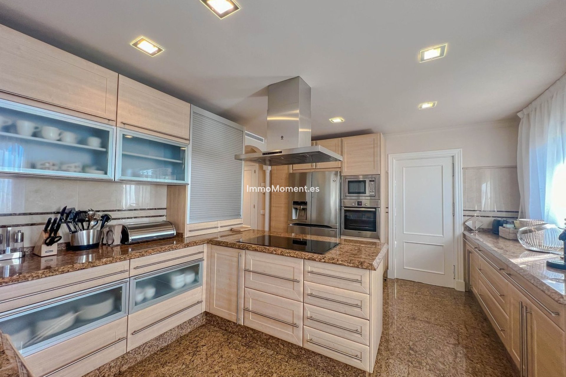 Resale - Detached villa - Benahavís