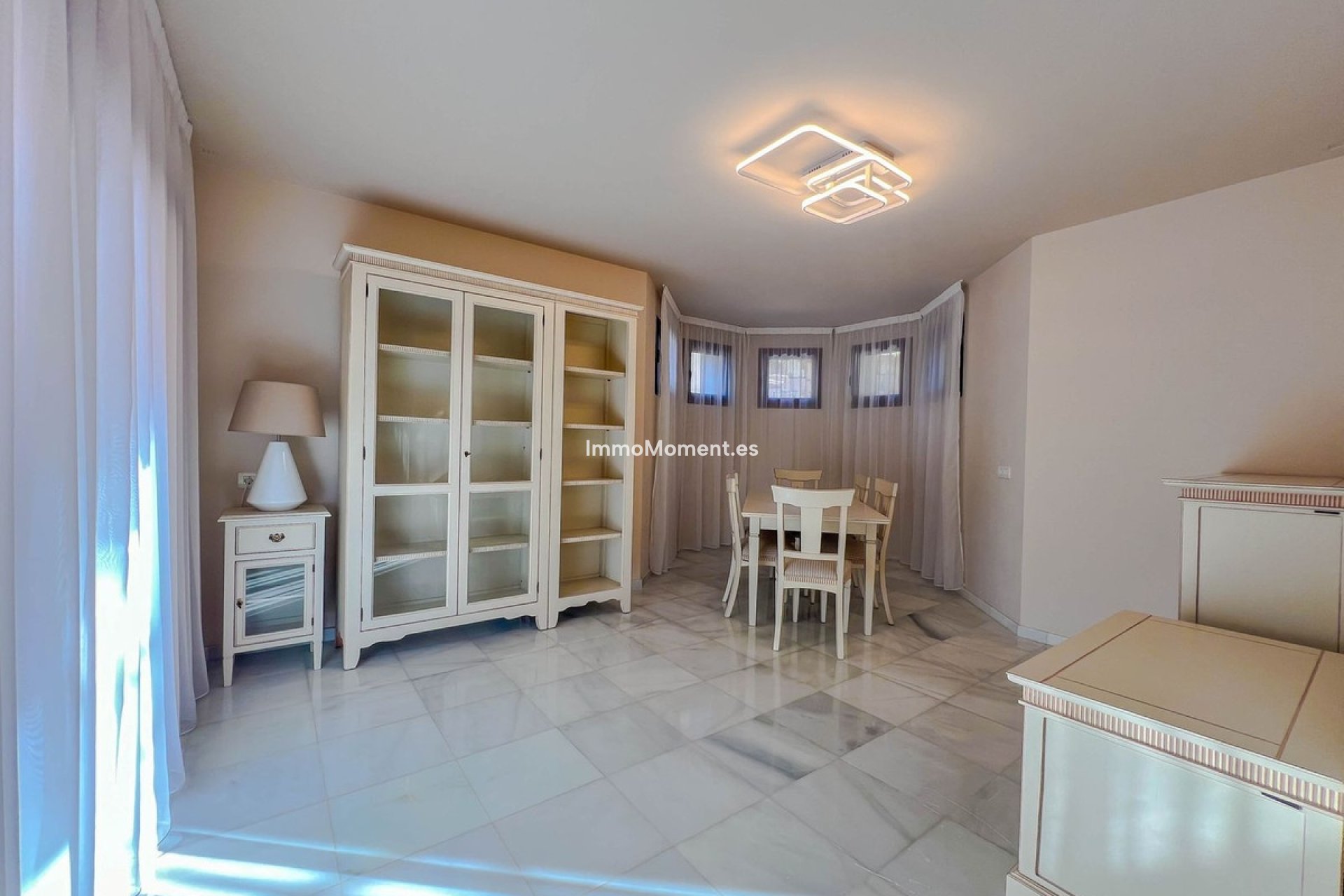 Resale - Detached villa - Benahavís