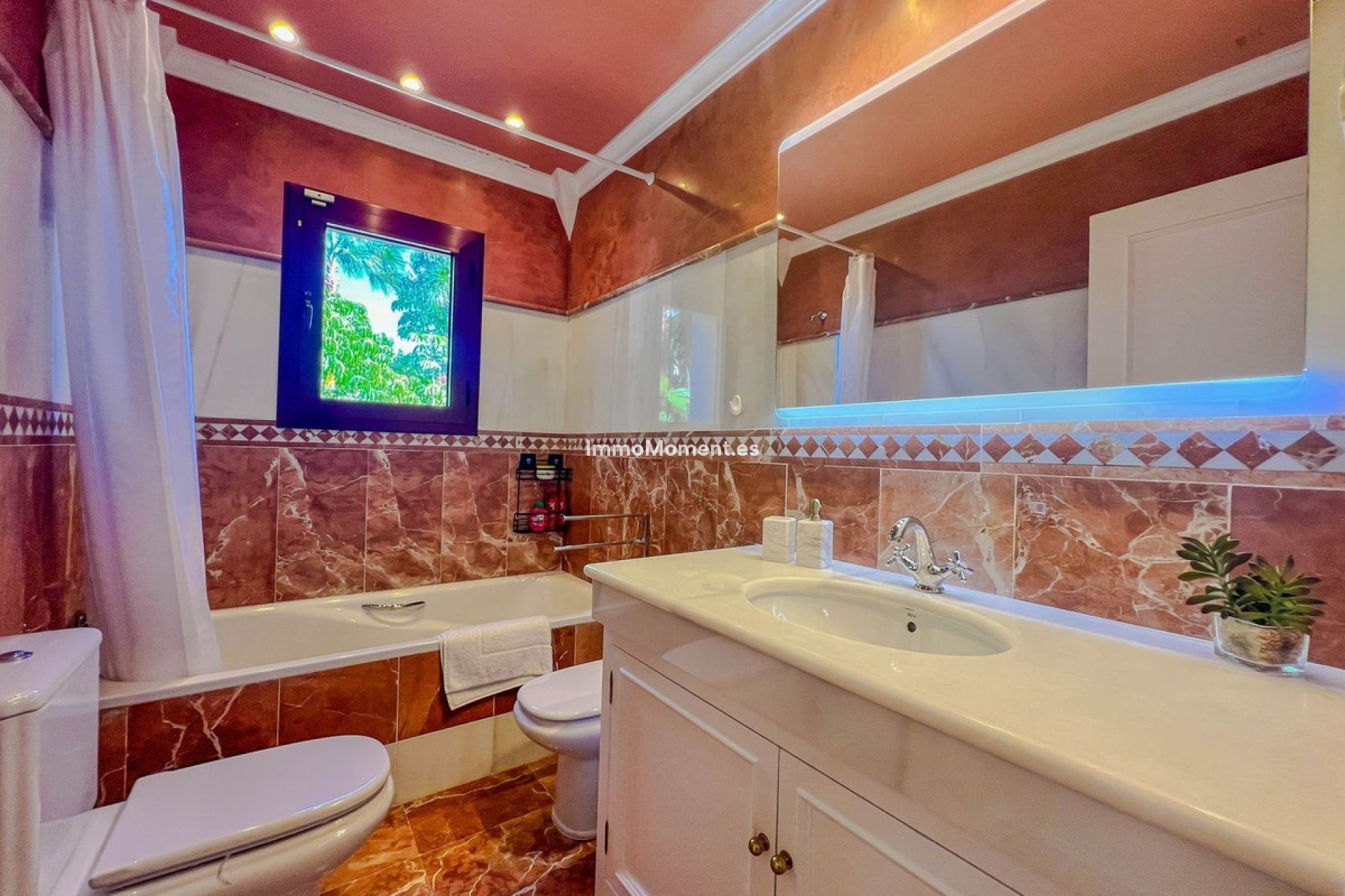Resale - Detached villa - Benahavís