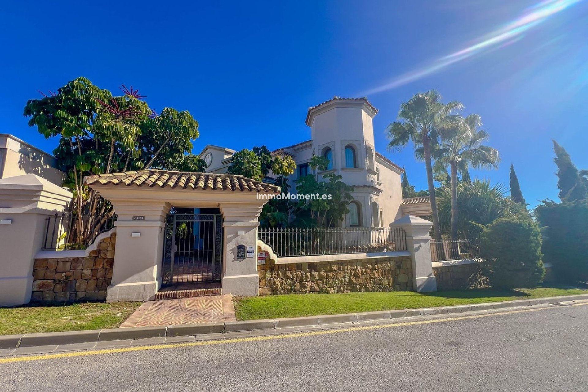 Resale - Detached villa - Benahavís
