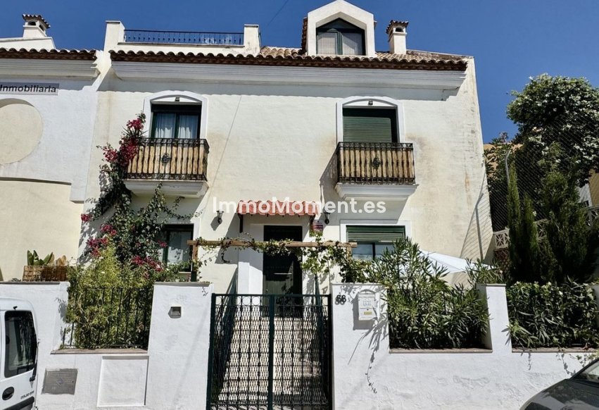 Resale - Detached villa - Benalmadena - Arroyo de la Miel