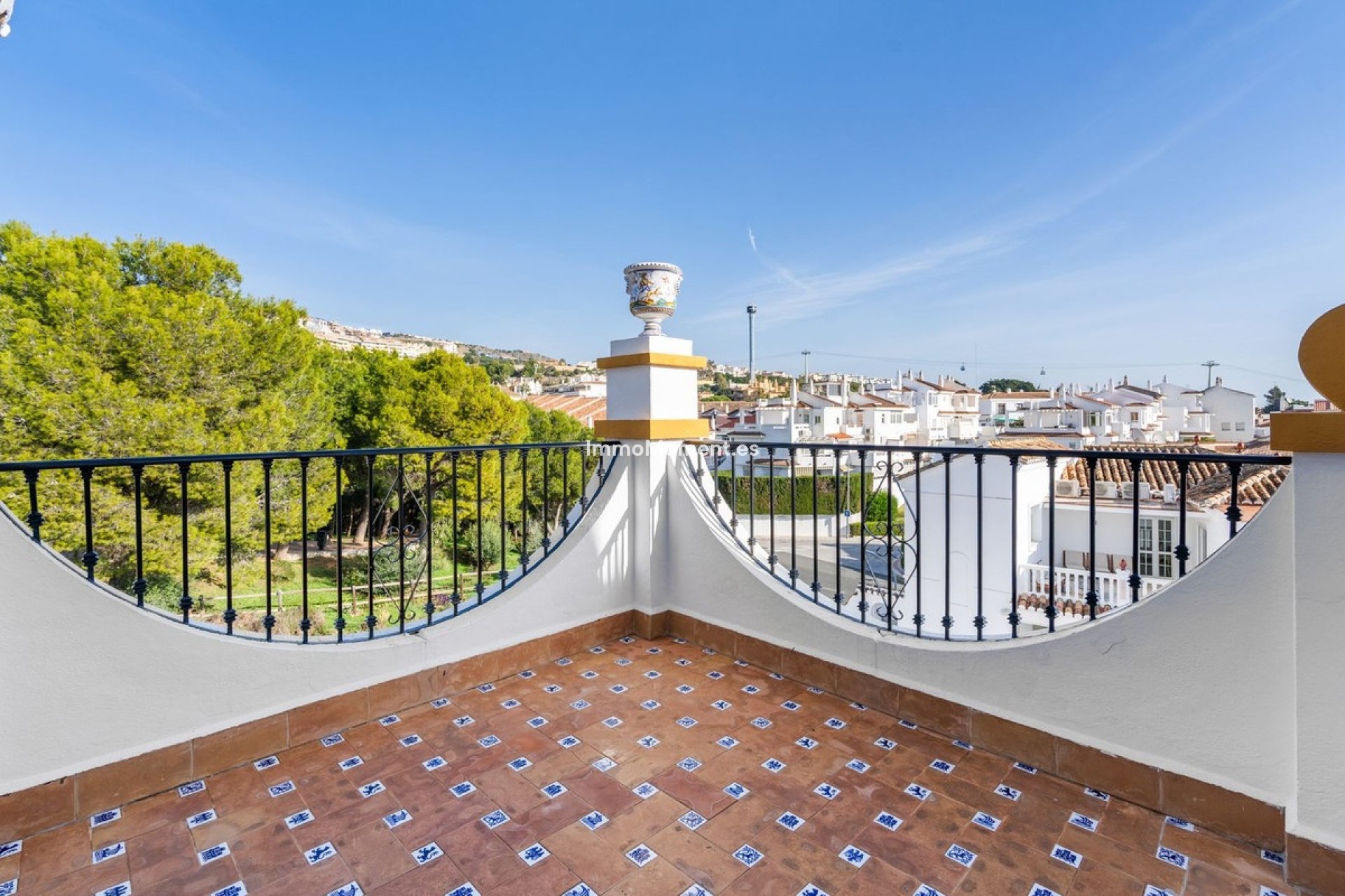 Resale - Detached villa - Benalmadena - Arroyo de la Miel